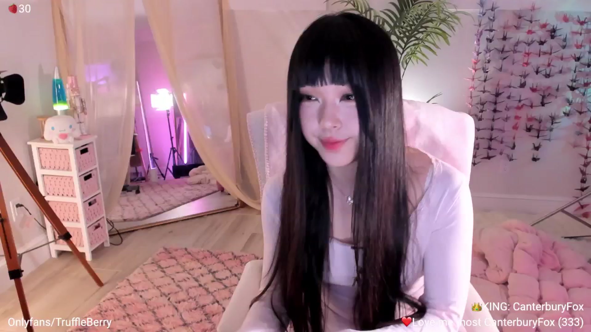 Gallery image thumbnail from AcaiBerry's myfreecams stream on, 01/24/2026, 06:30 image 5 of 20
