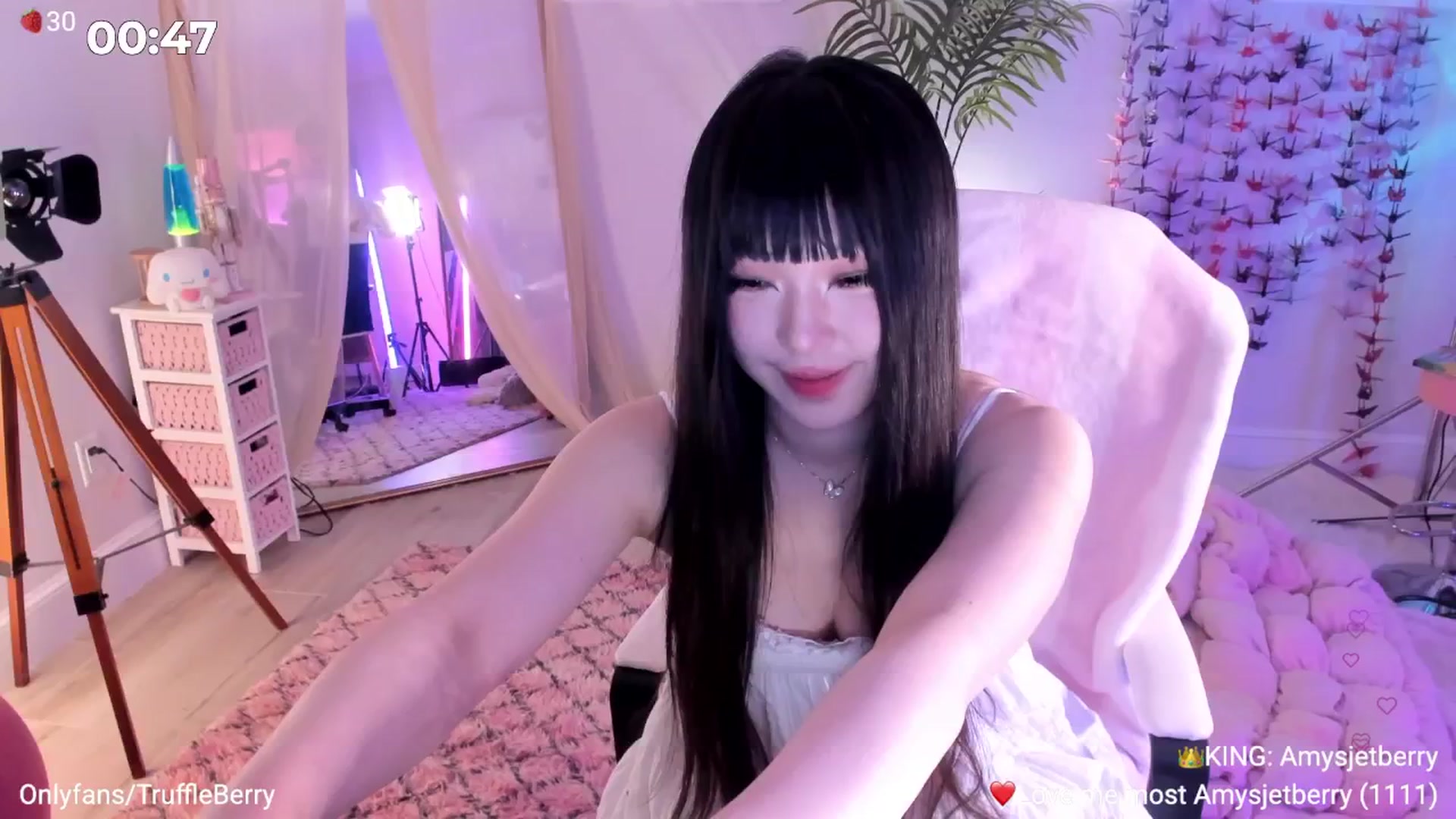 Gallery image thumbnail from AcaiBerry's myfreecams stream on, 01/25/2026, 06:45 image 16 of 20