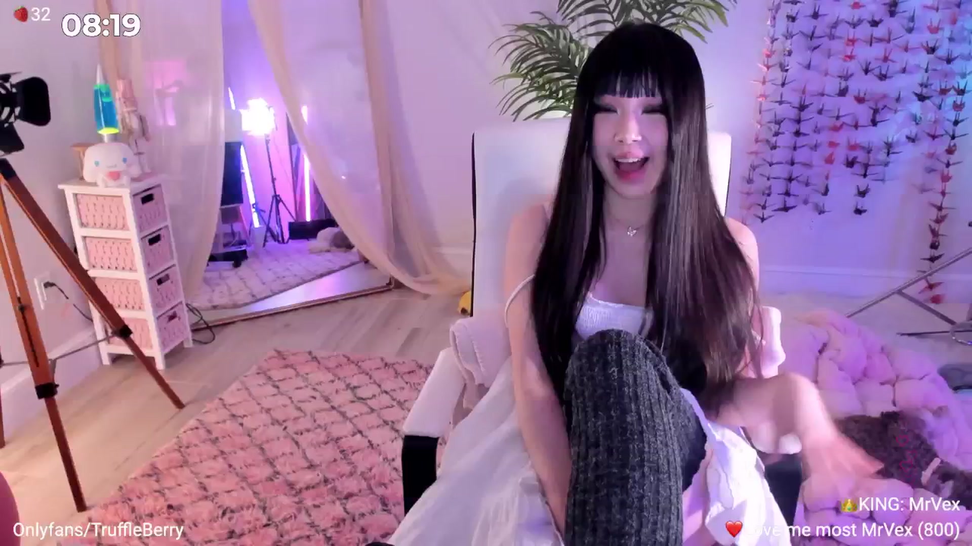 Gallery image thumbnail from AcaiBerry's myfreecams stream on, 01/25/2026, 06:45 image 15 of 20