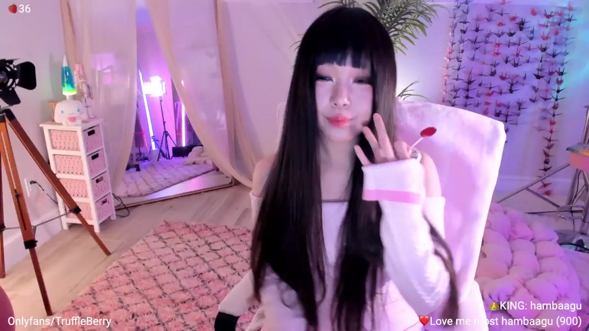 Gallery image thumbnail from AcaiBerry's myfreecams stream on, 01/31/2026, 06:06 image 5 of 20