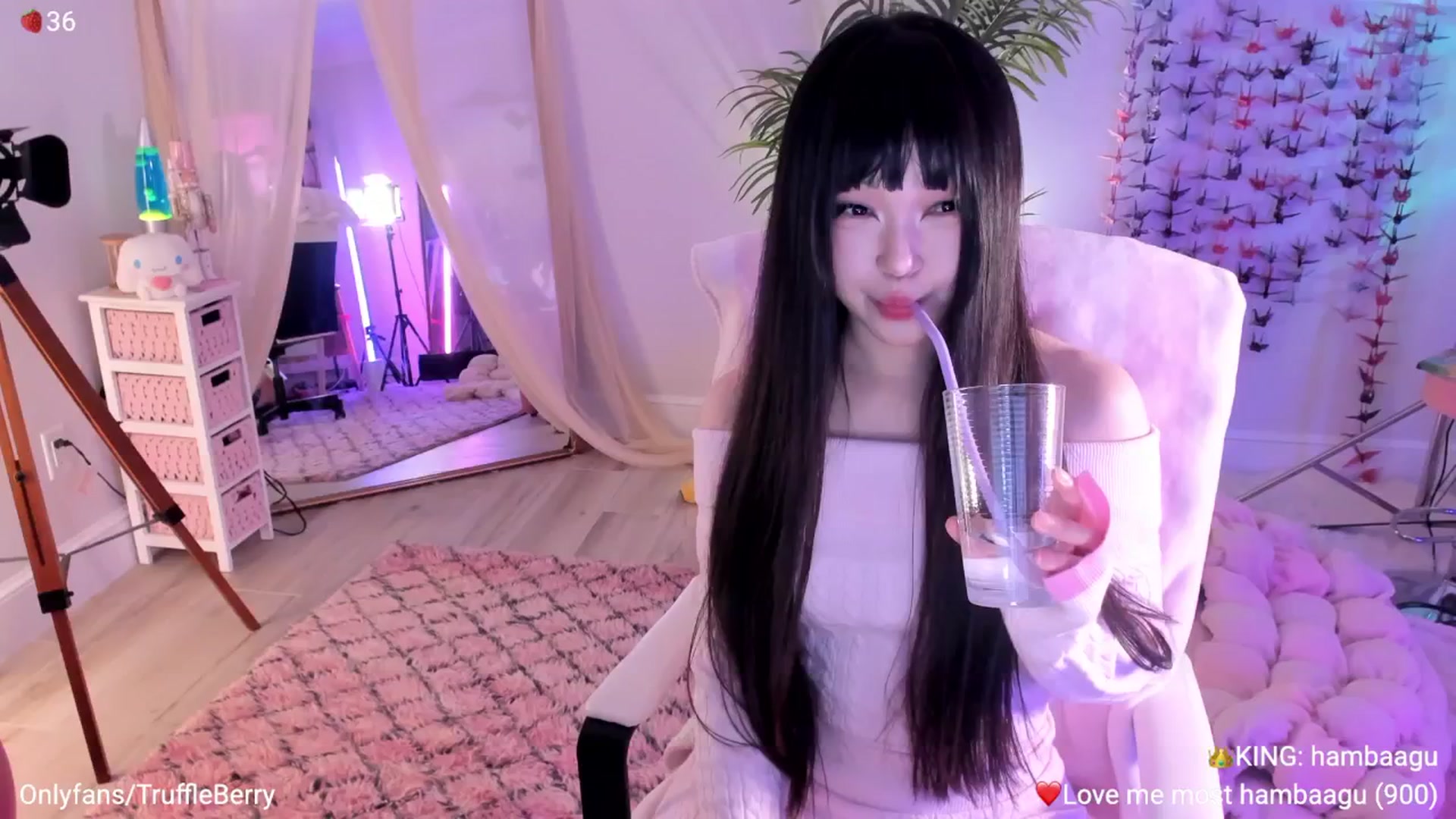 Gallery image thumbnail from AcaiBerry's myfreecams stream on, 01/31/2026, 07:57 image 1 of 20