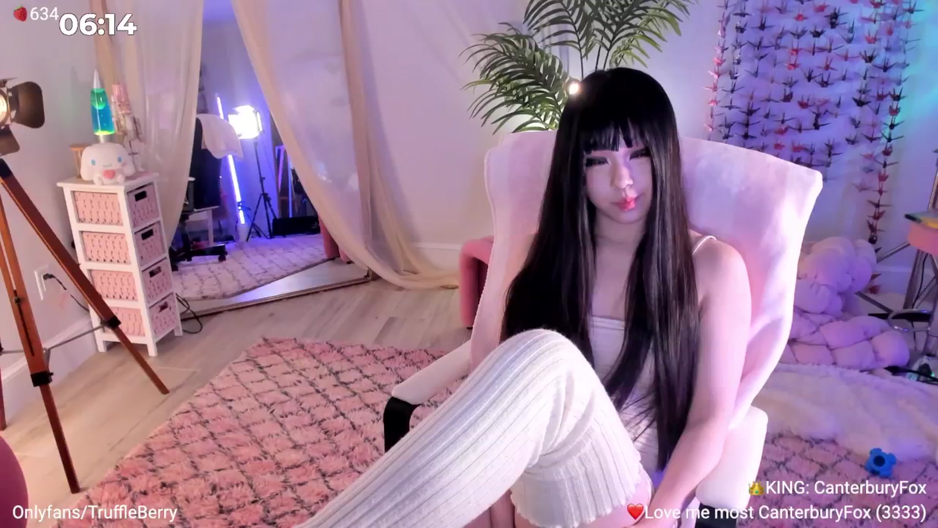 Gallery image thumbnail from AcaiBerry's myfreecams stream on, 02/05/2026, 06:33 image 19 of 20