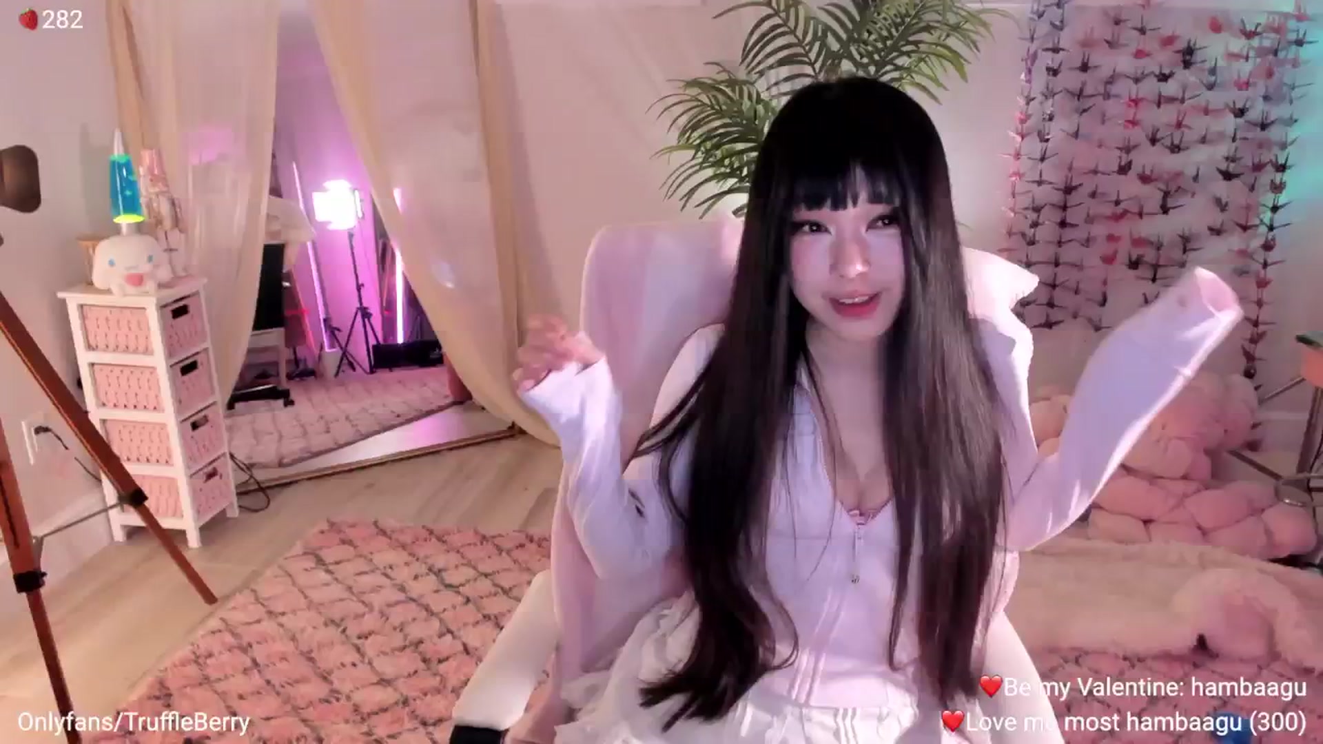 Gallery image thumbnail from AcaiBerry's myfreecams stream on, 02/08/2026, 07:00 image 7 of 20