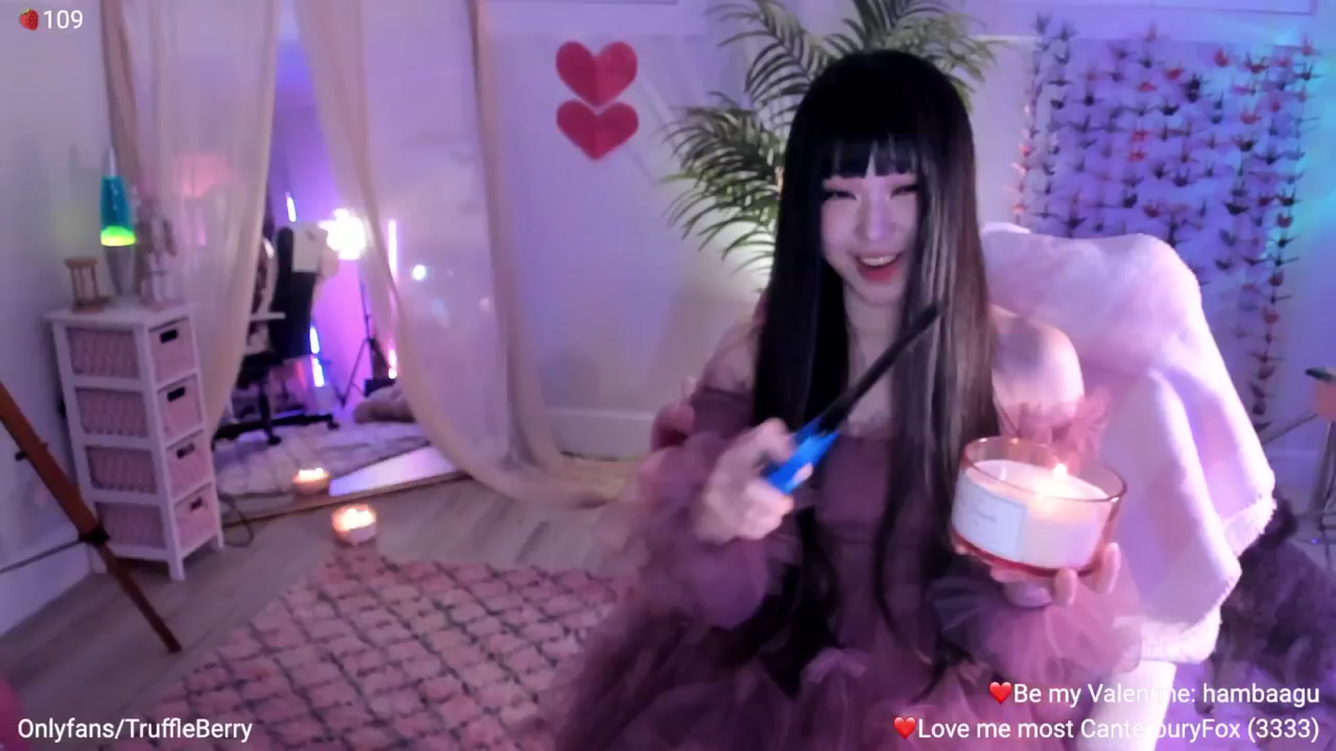 Gallery image thumbnail from AcaiBerry's myfreecams stream on, 02/15/2026, 07:05 image 3 of 20