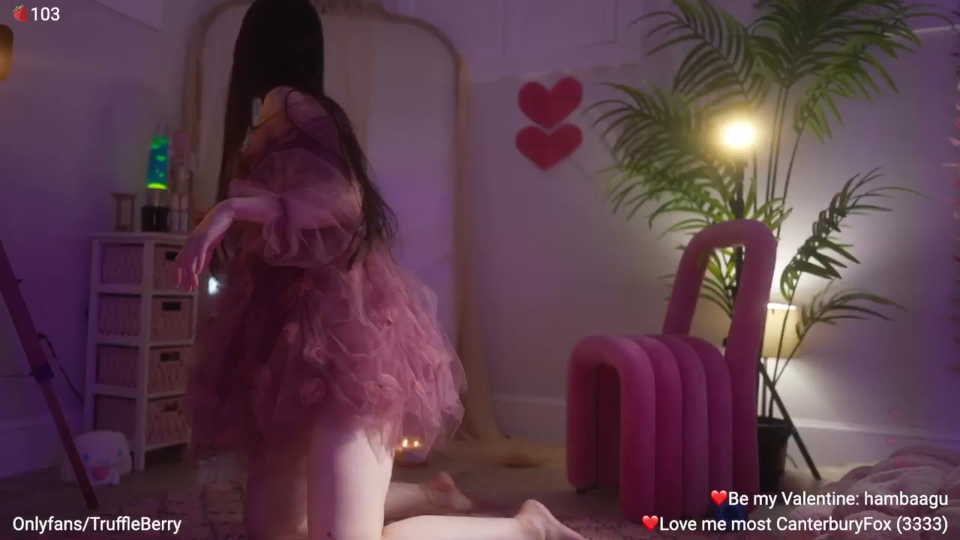 Gallery image thumbnail from AcaiBerry's myfreecams stream on, 02/15/2026, 07:05 image 5 of 20