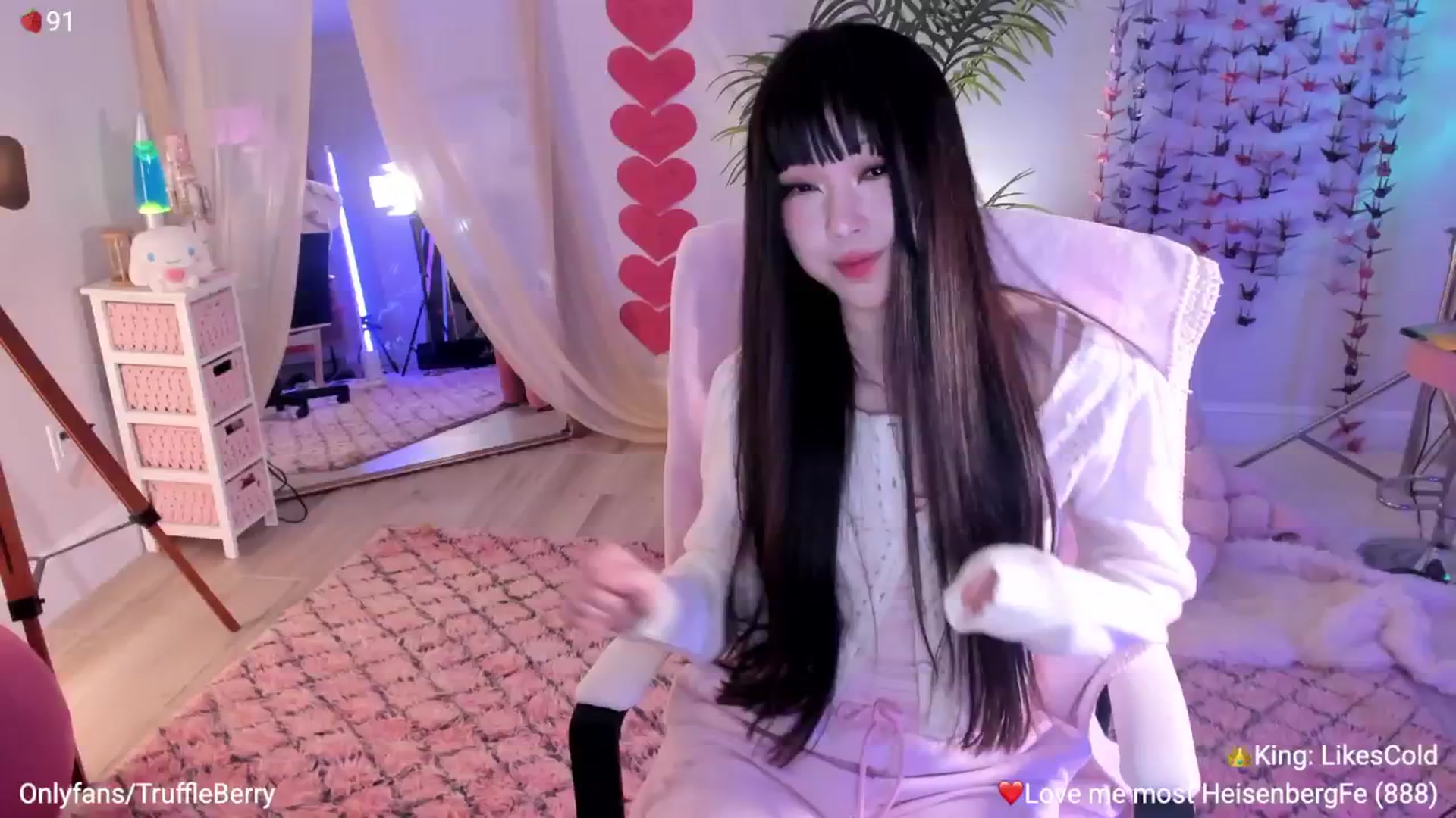 Gallery image thumbnail from AcaiBerry's myfreecams stream on, 02/22/2026, 06:13 image 10 of 20