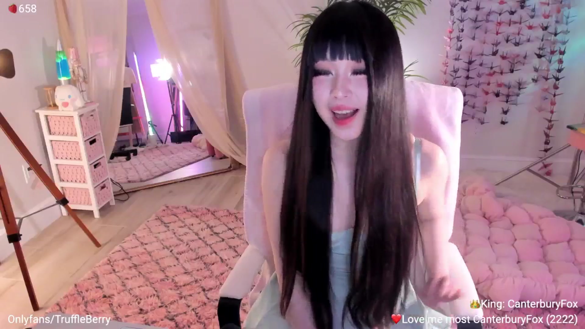 Gallery image thumbnail from AcaiBerry's myfreecams stream on, 03/05/2026, 07:24 image 14 of 20