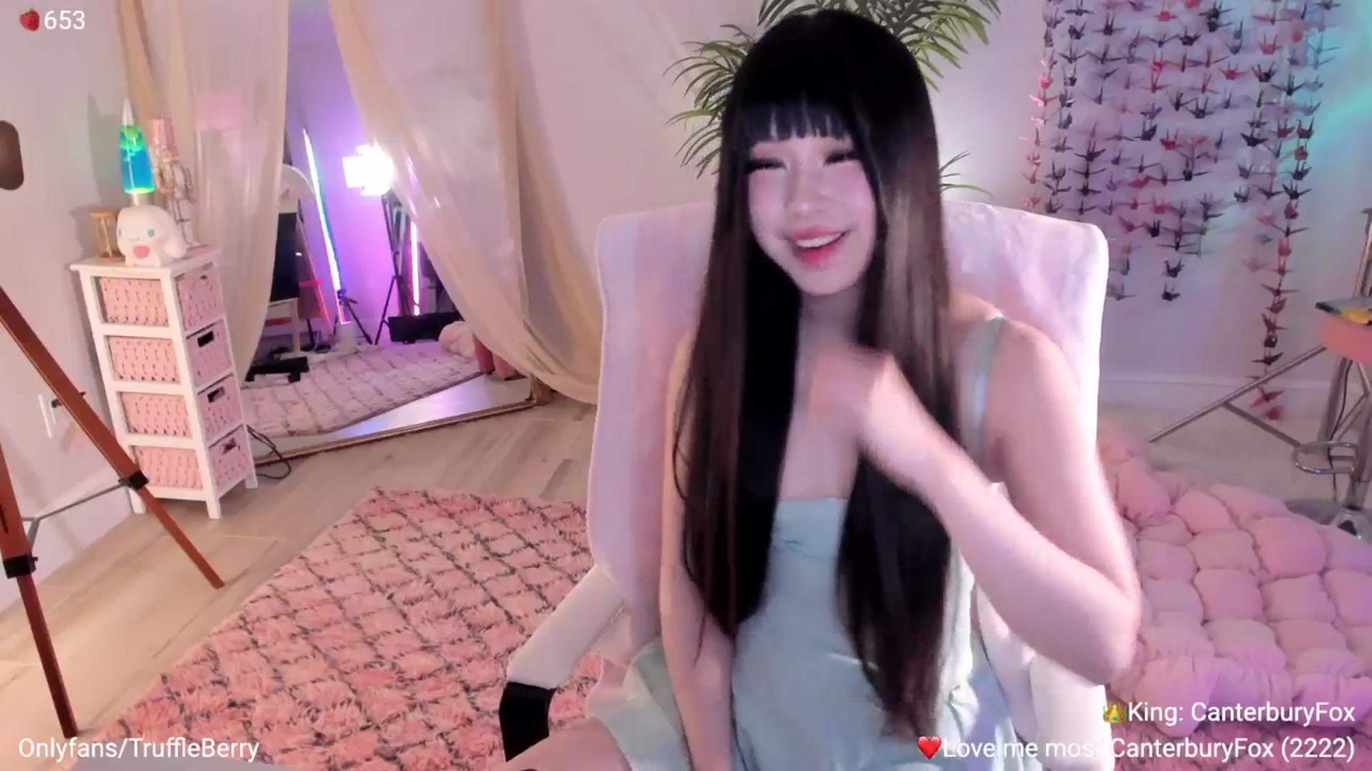 Gallery image thumbnail from AcaiBerry's myfreecams stream on, 03/05/2026, 07:24 image 15 of 20