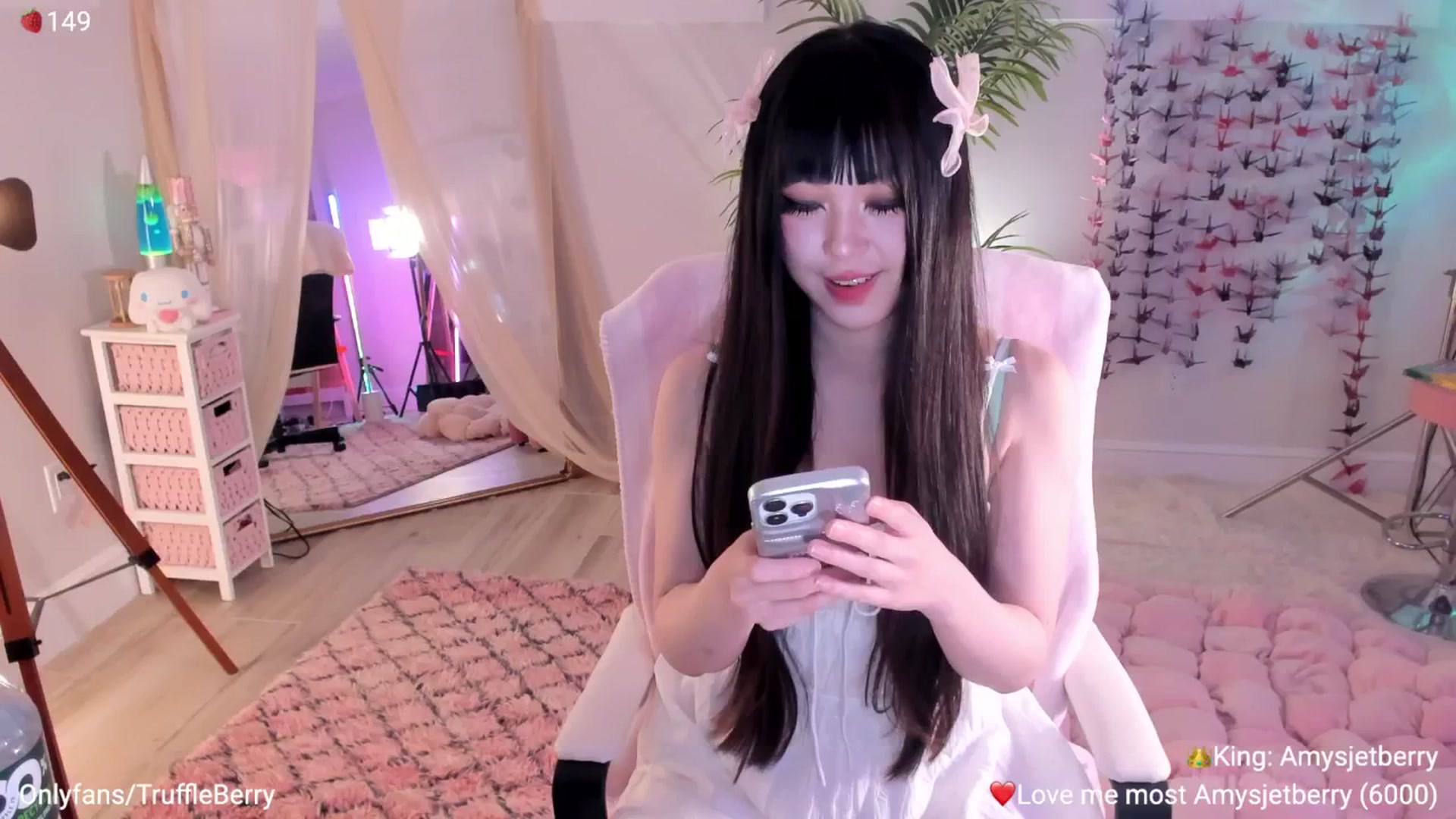 Gallery image thumbnail from AcaiBerry's myfreecams stream on, 03/14/2026, 06:31 image 17 of 20
