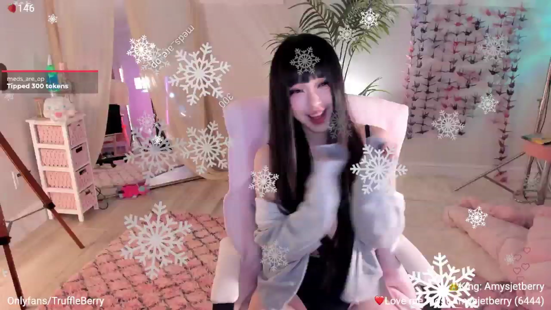 Gallery image thumbnail from AcaiBerry's myfreecams stream on, 03/15/2026, 05:35 image 4 of 20