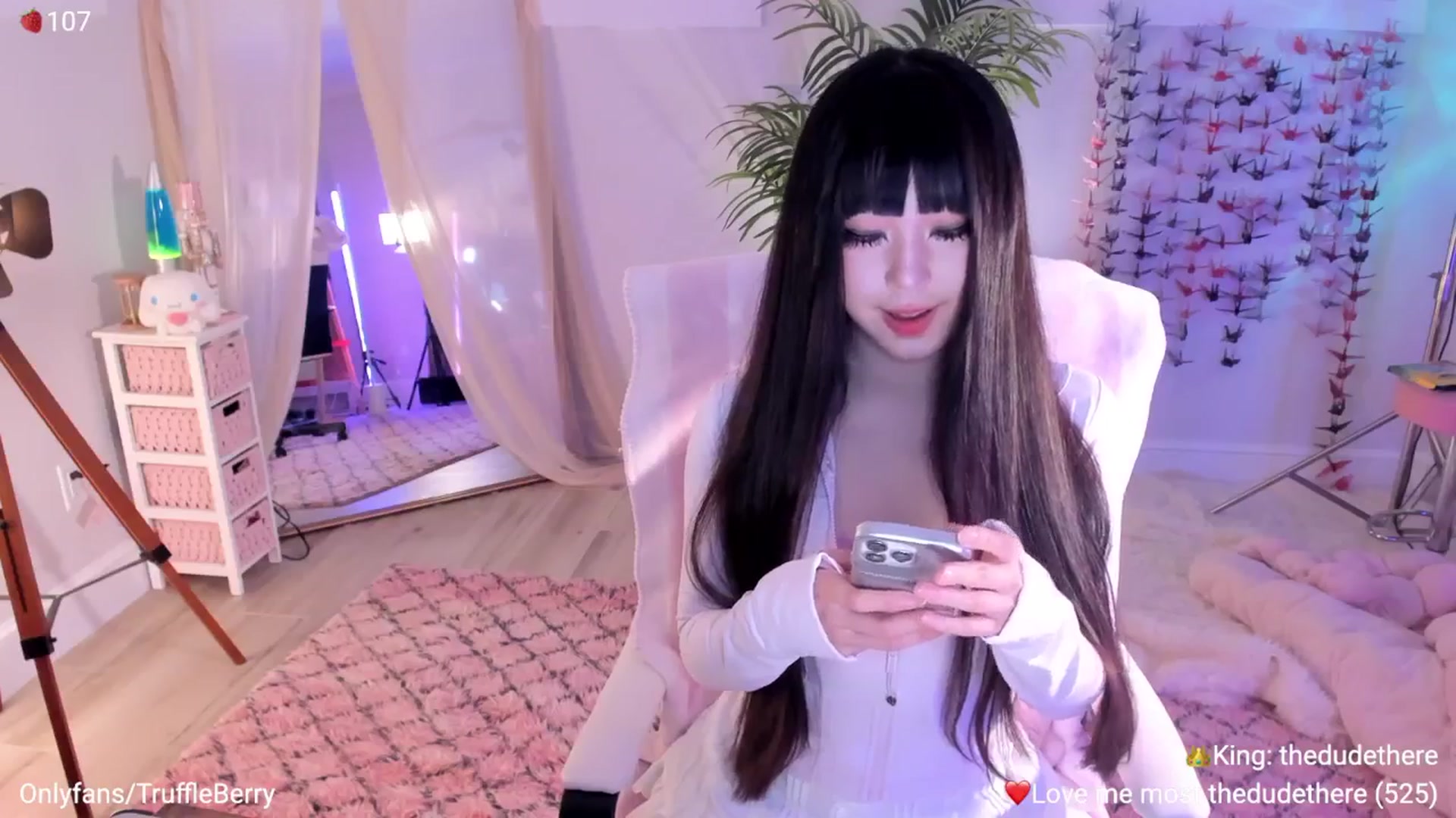 Gallery image thumbnail from AcaiBerry's myfreecams stream on, 03/28/2026, 05:07 image 5 of 20