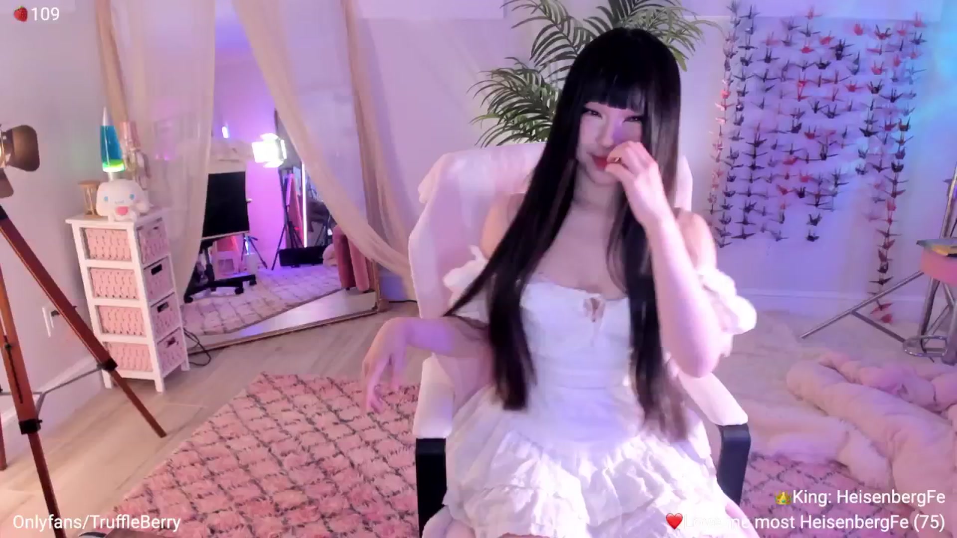 Gallery image thumbnail from AcaiBerry's myfreecams stream on, 03/29/2026, 05:06 image 5 of 20