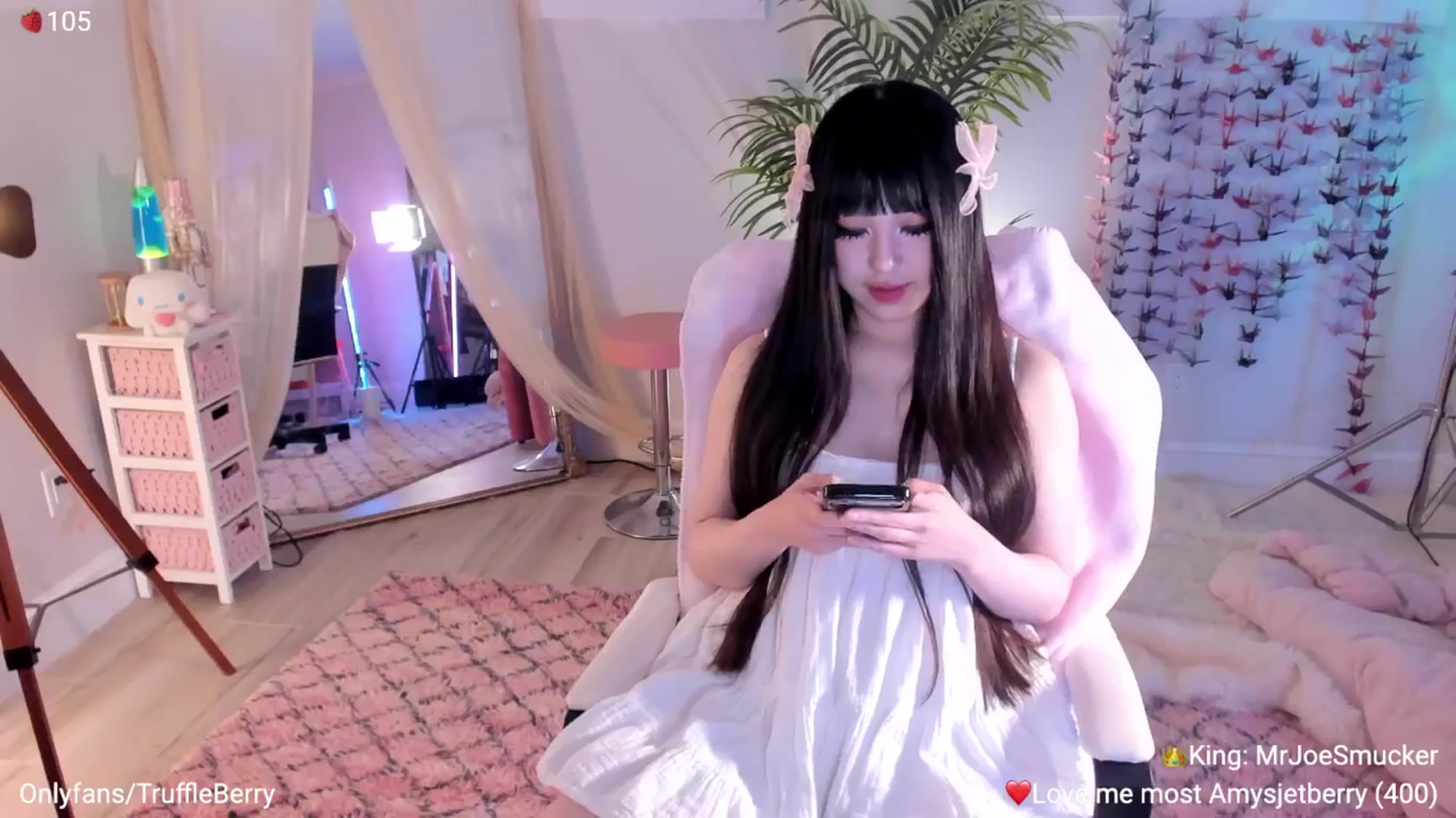 Gallery image thumbnail from AcaiBerry's myfreecams stream on, 04/04/2026, 07:04 image 7 of 20