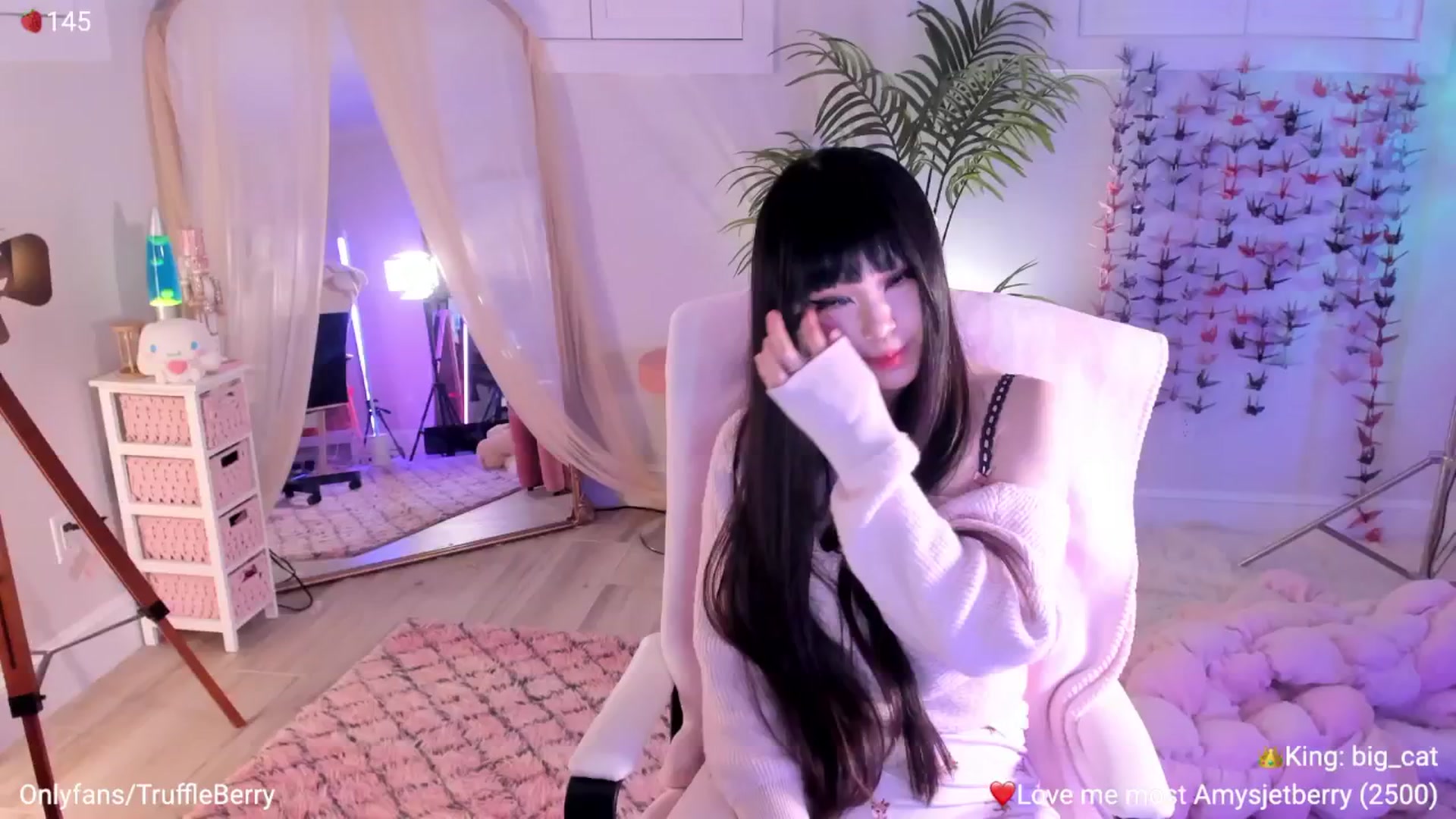 Gallery image thumbnail from AcaiBerry's myfreecams stream on, 04/18/2026, 06:03 image 1 of 20