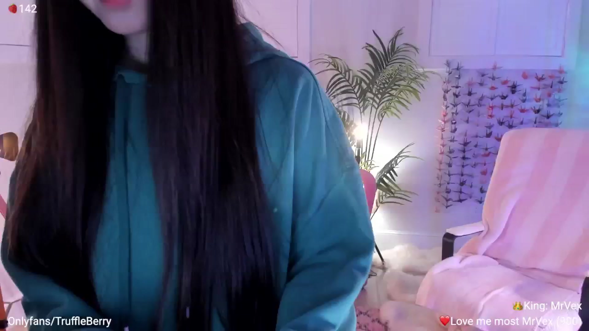 Gallery image thumbnail from AcaiBerry's myfreecams stream on, 04/19/2026, 05:11 image 20 of 20