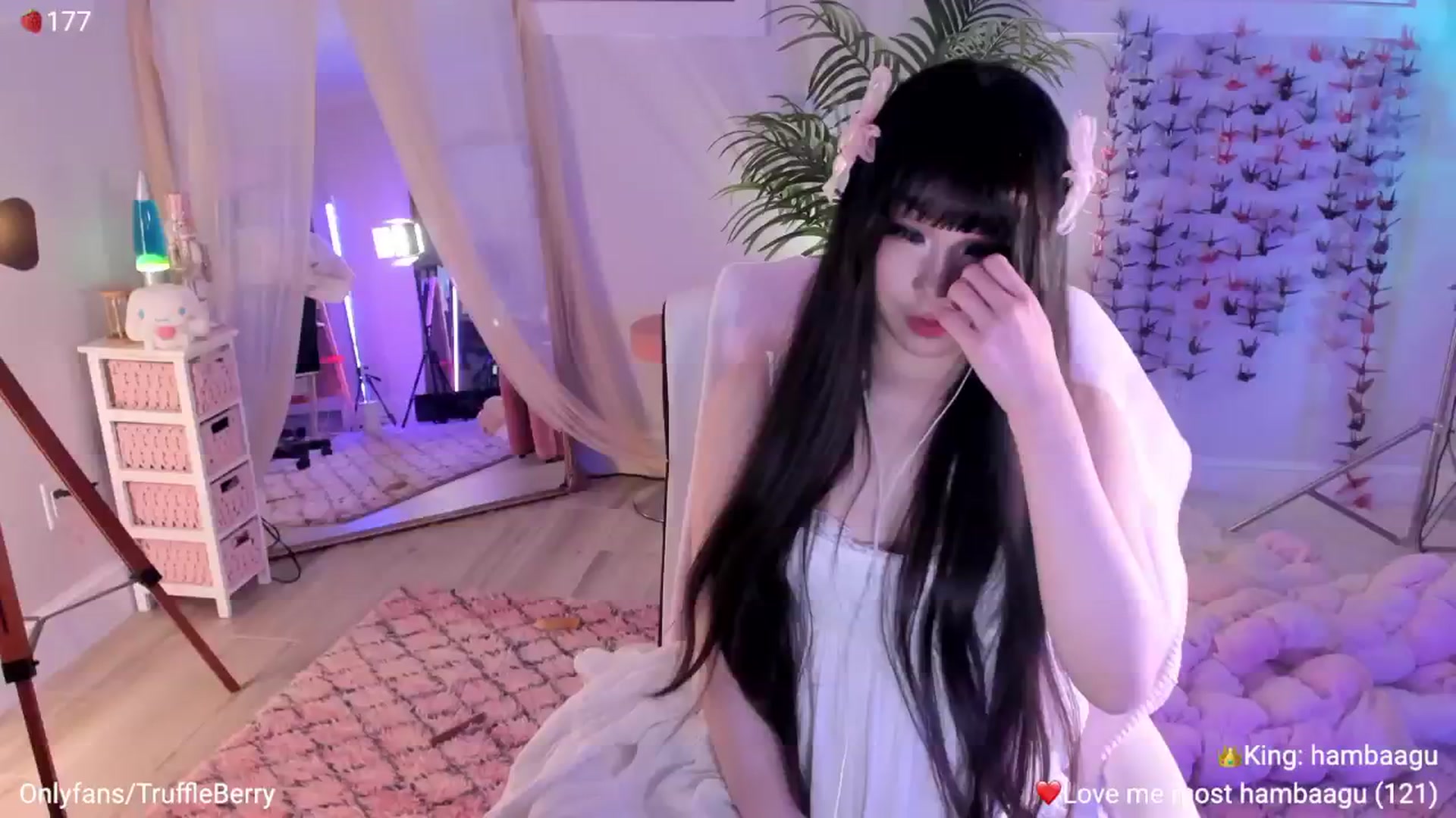 Gallery image thumbnail from AcaiBerry's myfreecams stream on, 04/23/2026, 05:38 image 1 of 20