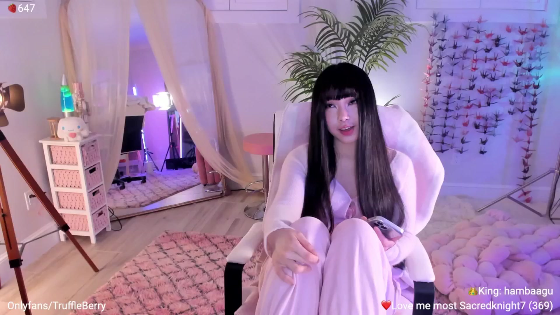 Gallery image thumbnail from AcaiBerry's myfreecams stream on, 05/02/2026, 06:18 image 2 of 20