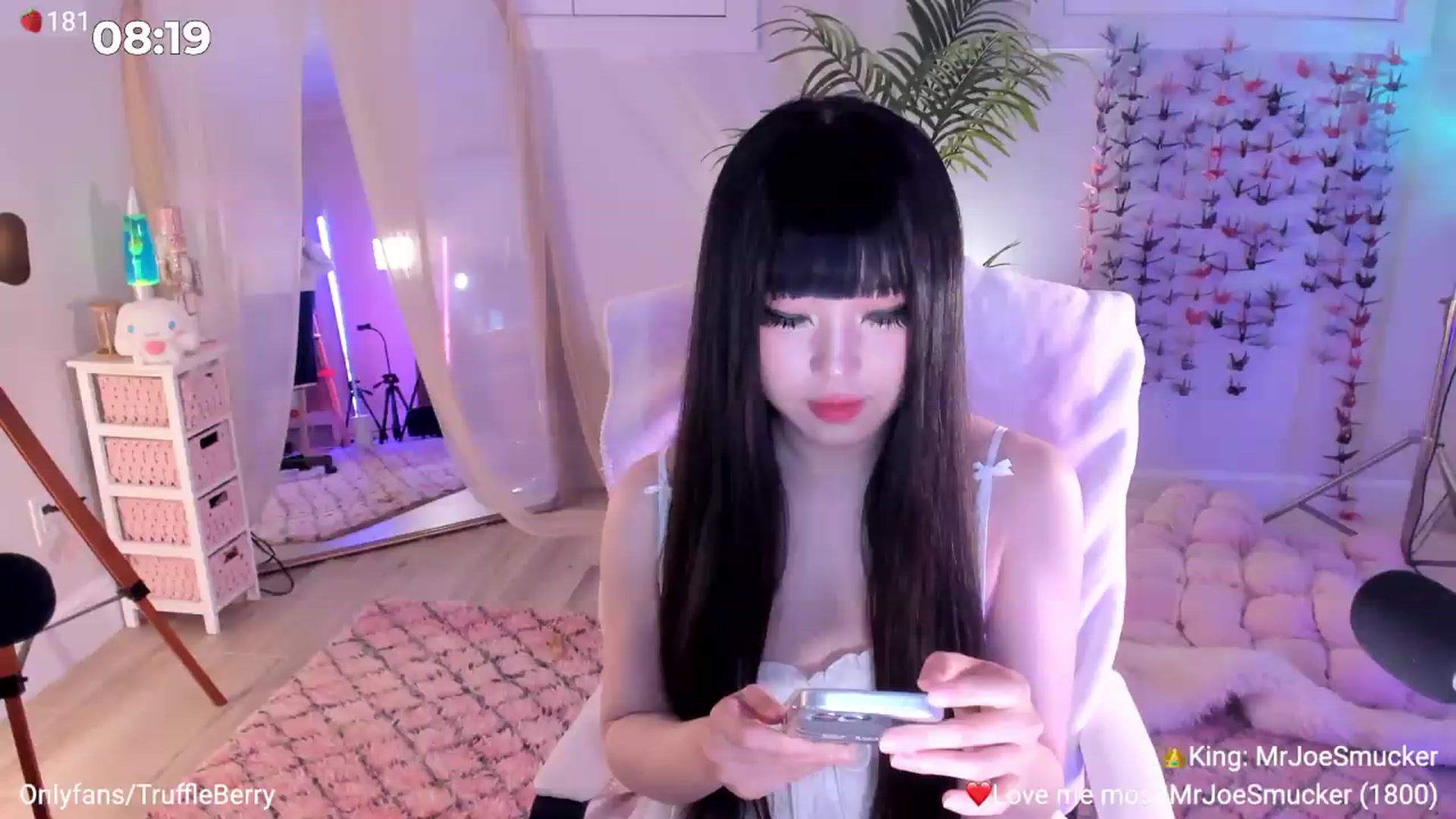 Gallery image thumbnail from AcaiBerry's myfreecams stream on, 05/30/2026, 05:21 image 18 of 20