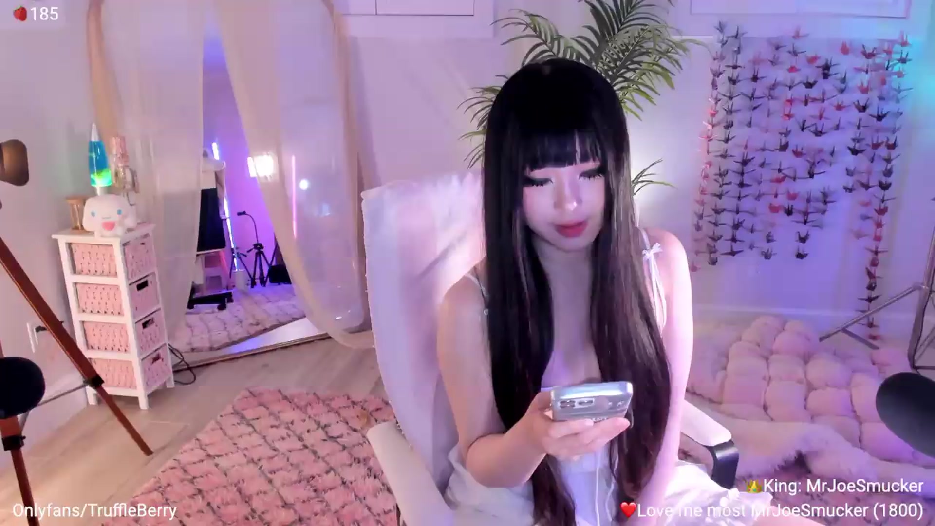 Gallery image thumbnail from AcaiBerry's myfreecams stream on, 05/30/2026, 05:21 image 1 of 20