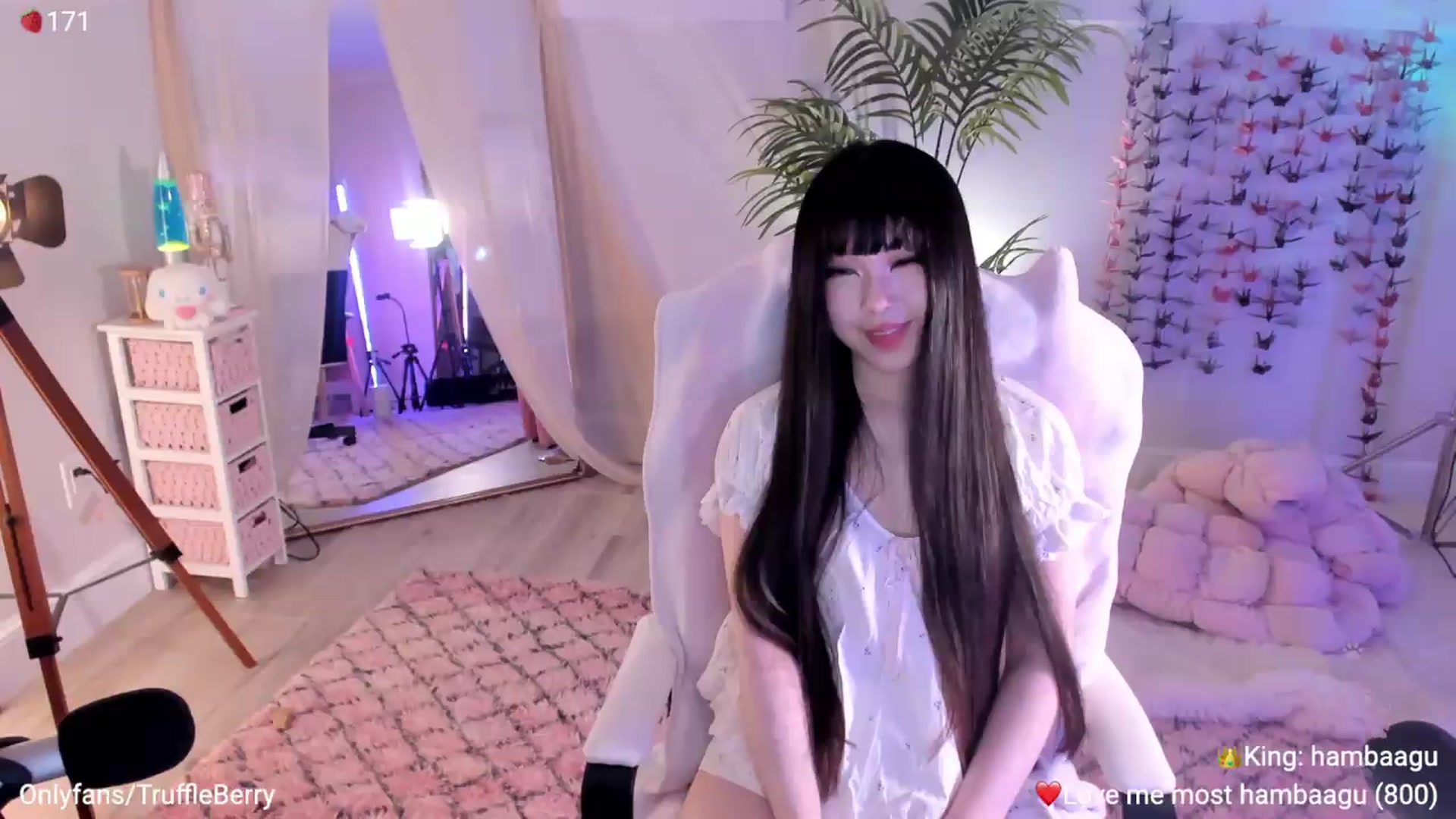 Gallery image thumbnail from AcaiBerry's myfreecams stream on, 06/11/2026, 06:08 image 4 of 20