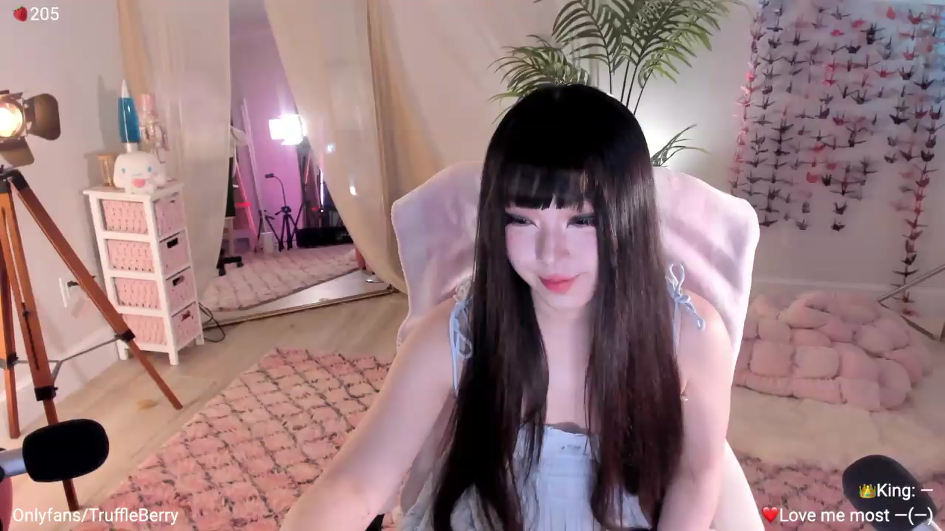 Gallery image thumbnail from AcaiBerry's myfreecams stream on, 06/14/2026, 06:31 image 3 of 20