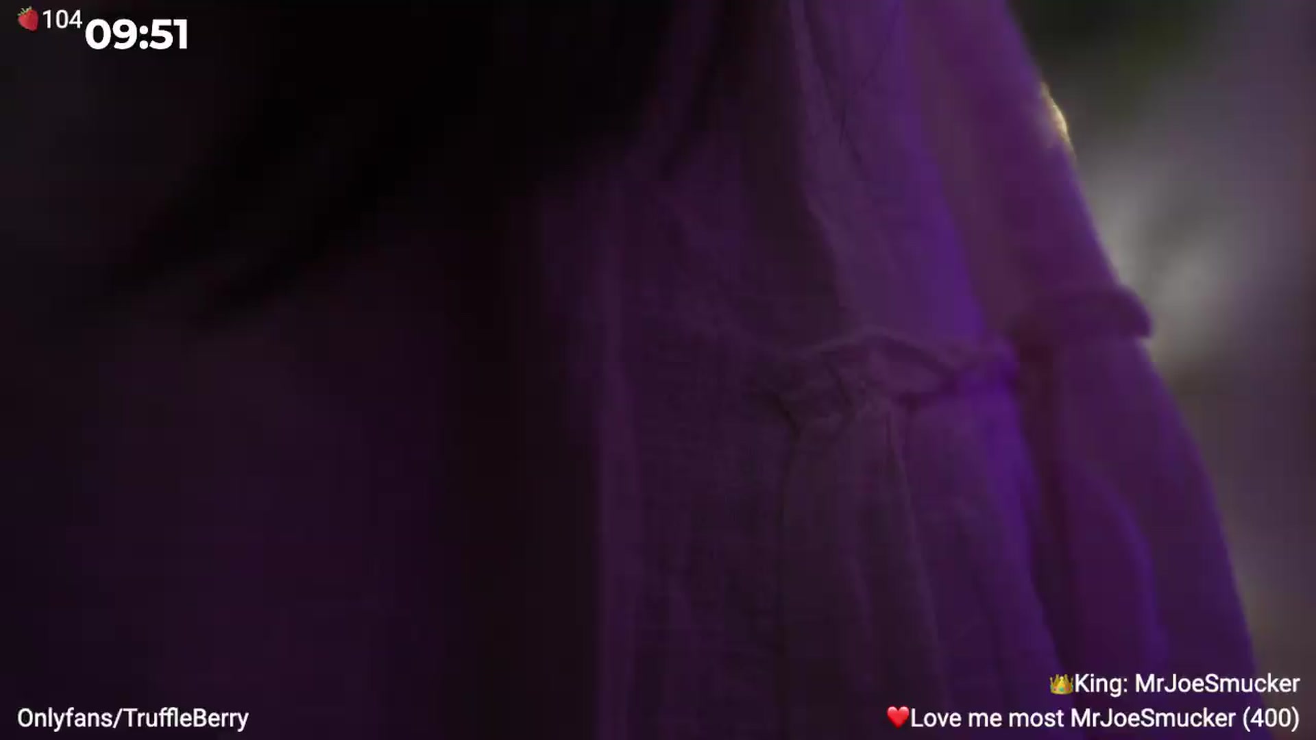 Gallery image thumbnail from AcaiBerry's myfreecams stream on, 06/21/2026, 06:07 image 17 of 20