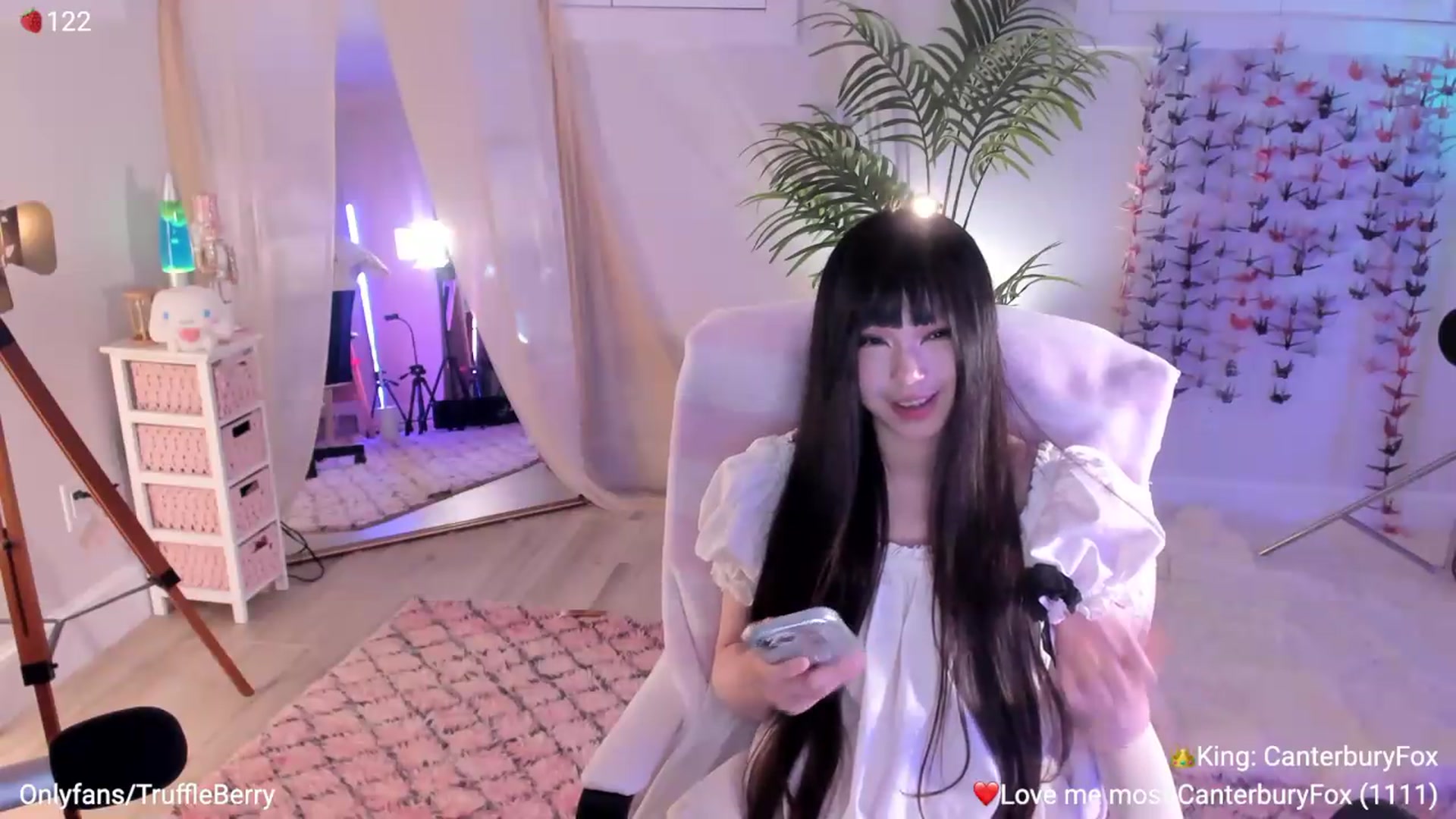 Gallery image thumbnail from AcaiBerry's myfreecams stream on, 06/25/2026, 05:29 image 19 of 20