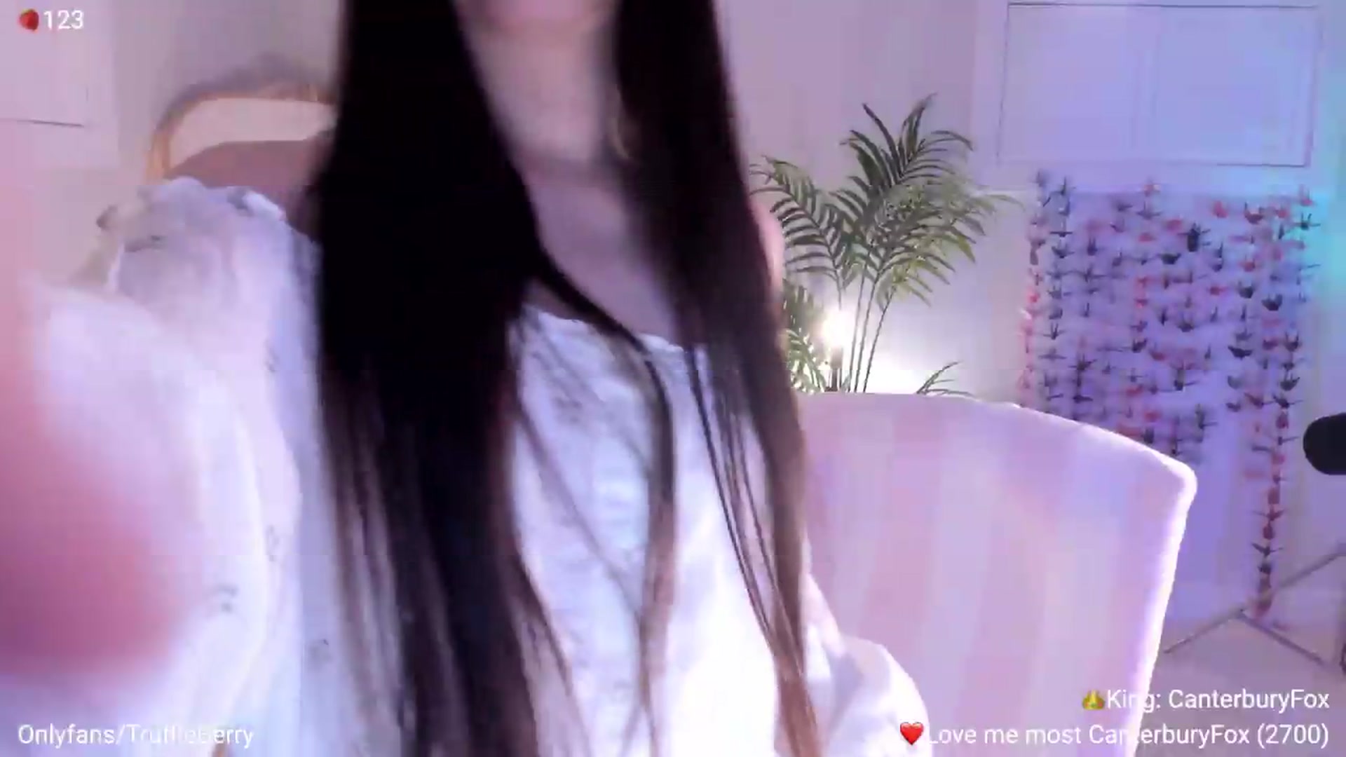 Gallery image thumbnail from AcaiBerry's myfreecams stream on, 06/27/2026, 06:19 image 19 of 20
