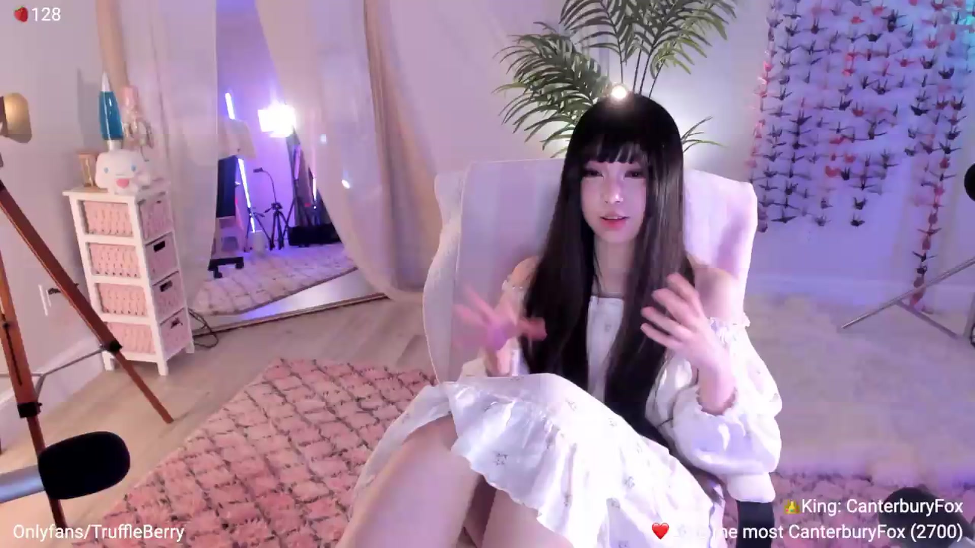 Gallery image thumbnail from AcaiBerry's myfreecams stream on, 06/27/2026, 06:19 image 10 of 20