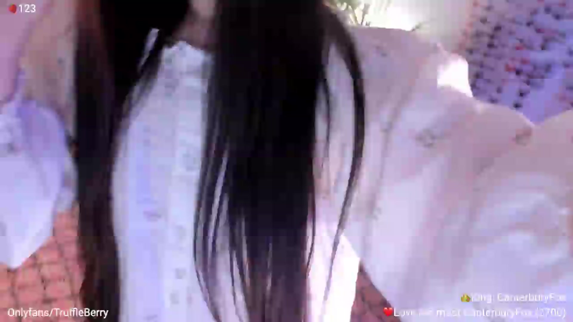 Gallery image thumbnail from AcaiBerry's myfreecams stream on, 06/27/2026, 06:19 image 14 of 20