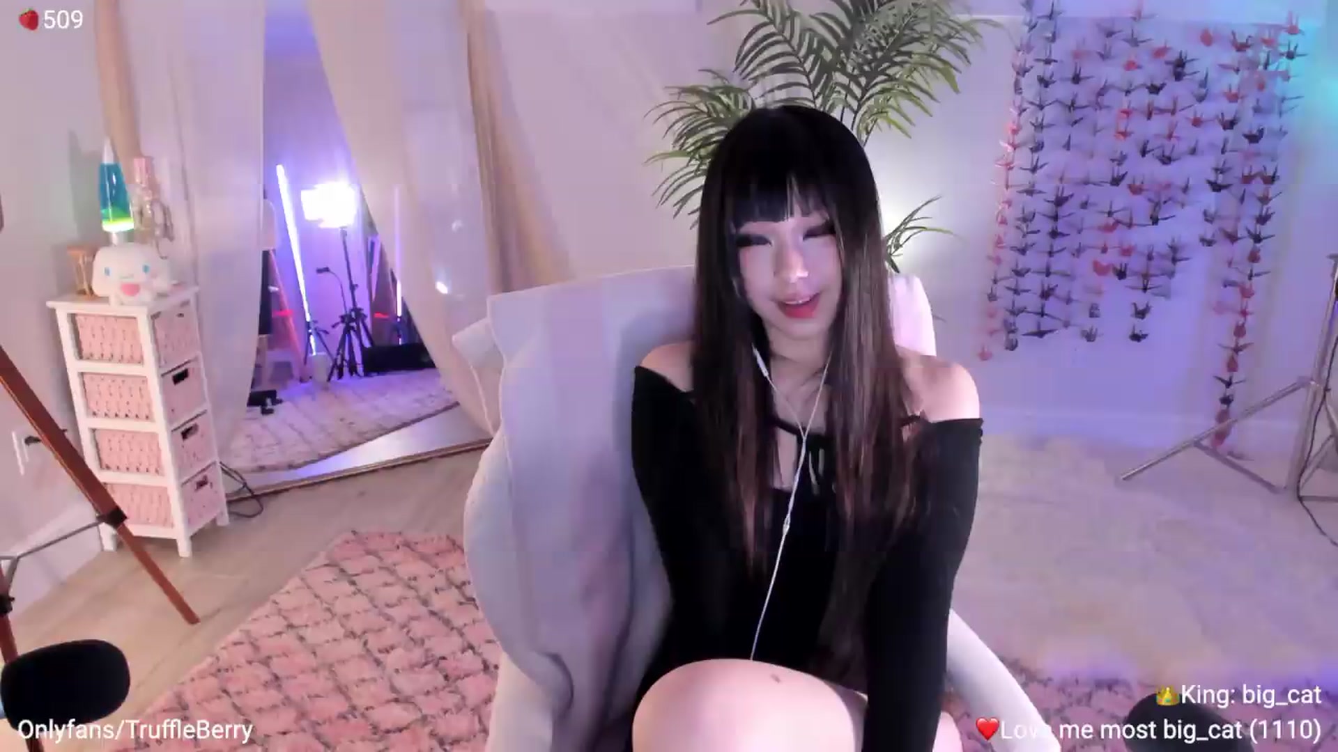 Gallery image thumbnail from AcaiBerry's myfreecams stream on, 07/11/2026, 06:52 image 3 of 20