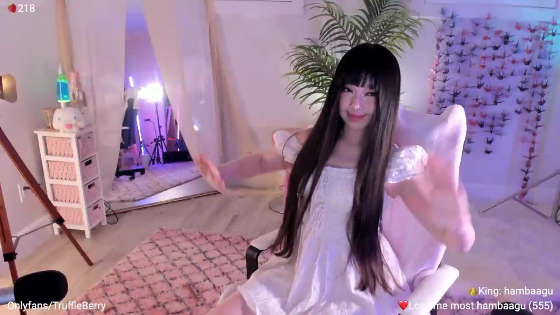 Gallery image thumbnail from AcaiBerry's myfreecams stream on, 07/12/2026, 06:41 image 17 of 20