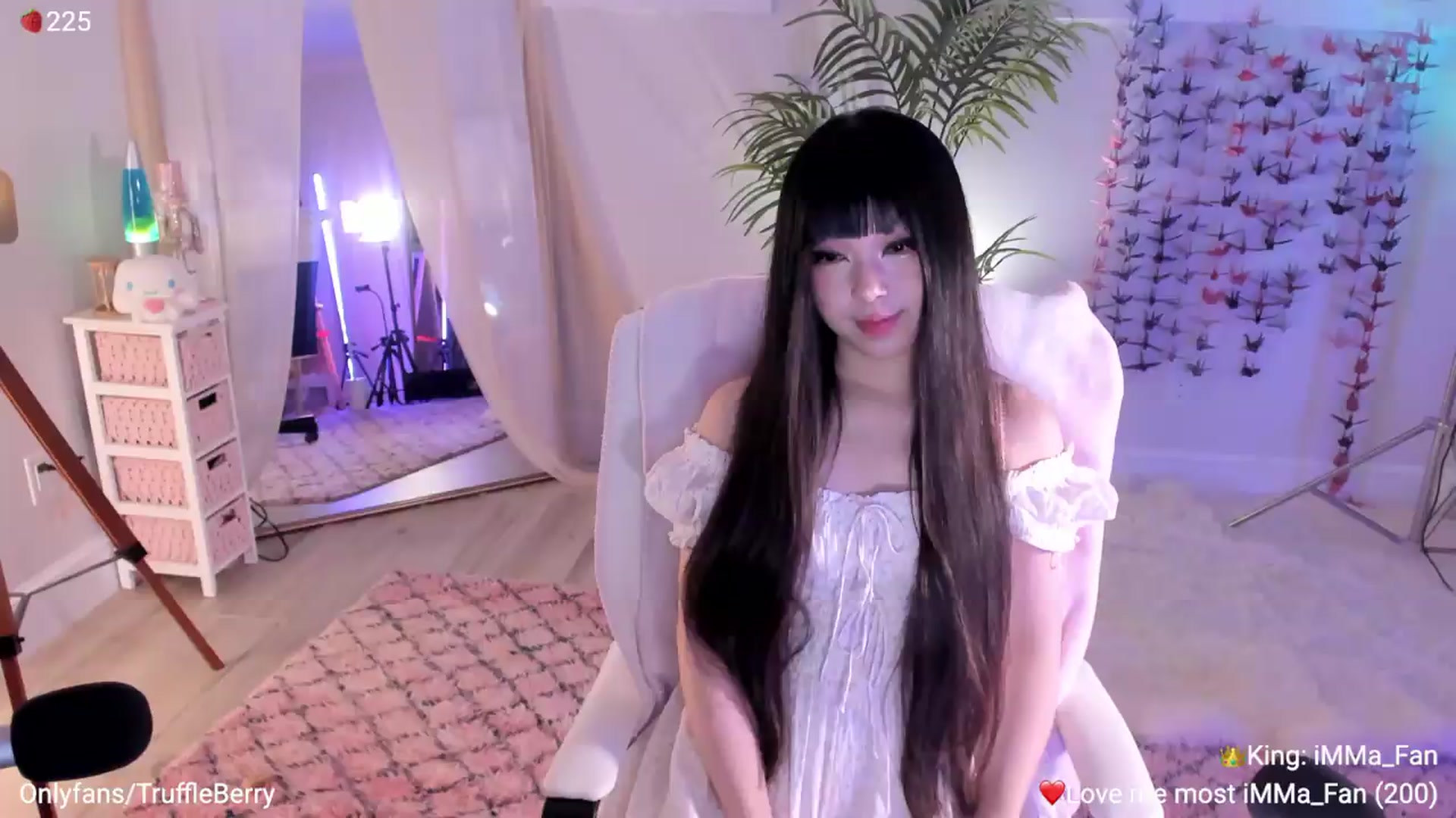 Gallery image thumbnail from AcaiBerry's myfreecams stream on, 07/12/2026, 06:41 image 4 of 20
