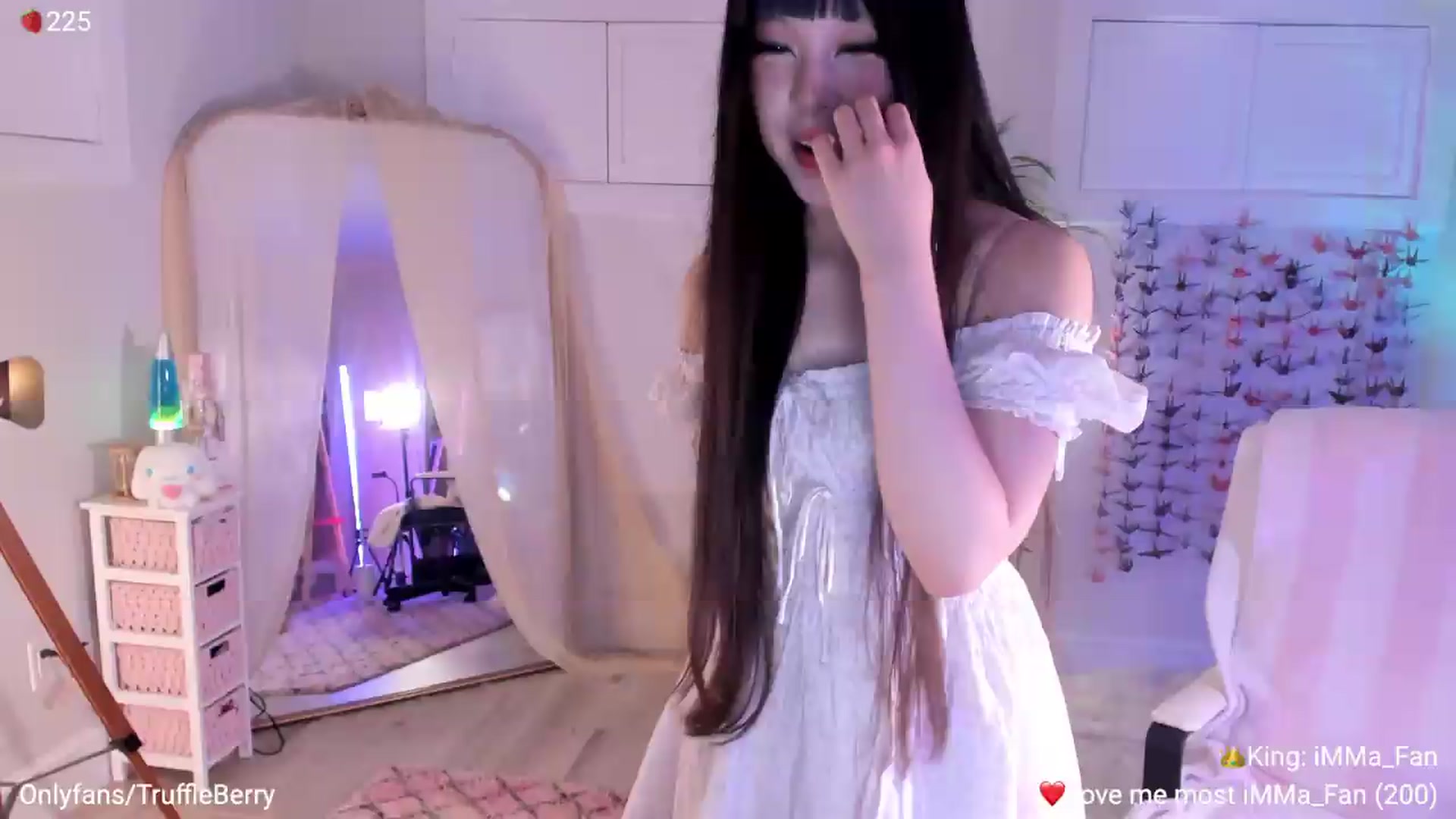 Gallery image thumbnail from AcaiBerry's myfreecams stream on, 07/12/2026, 06:41 image 5 of 20