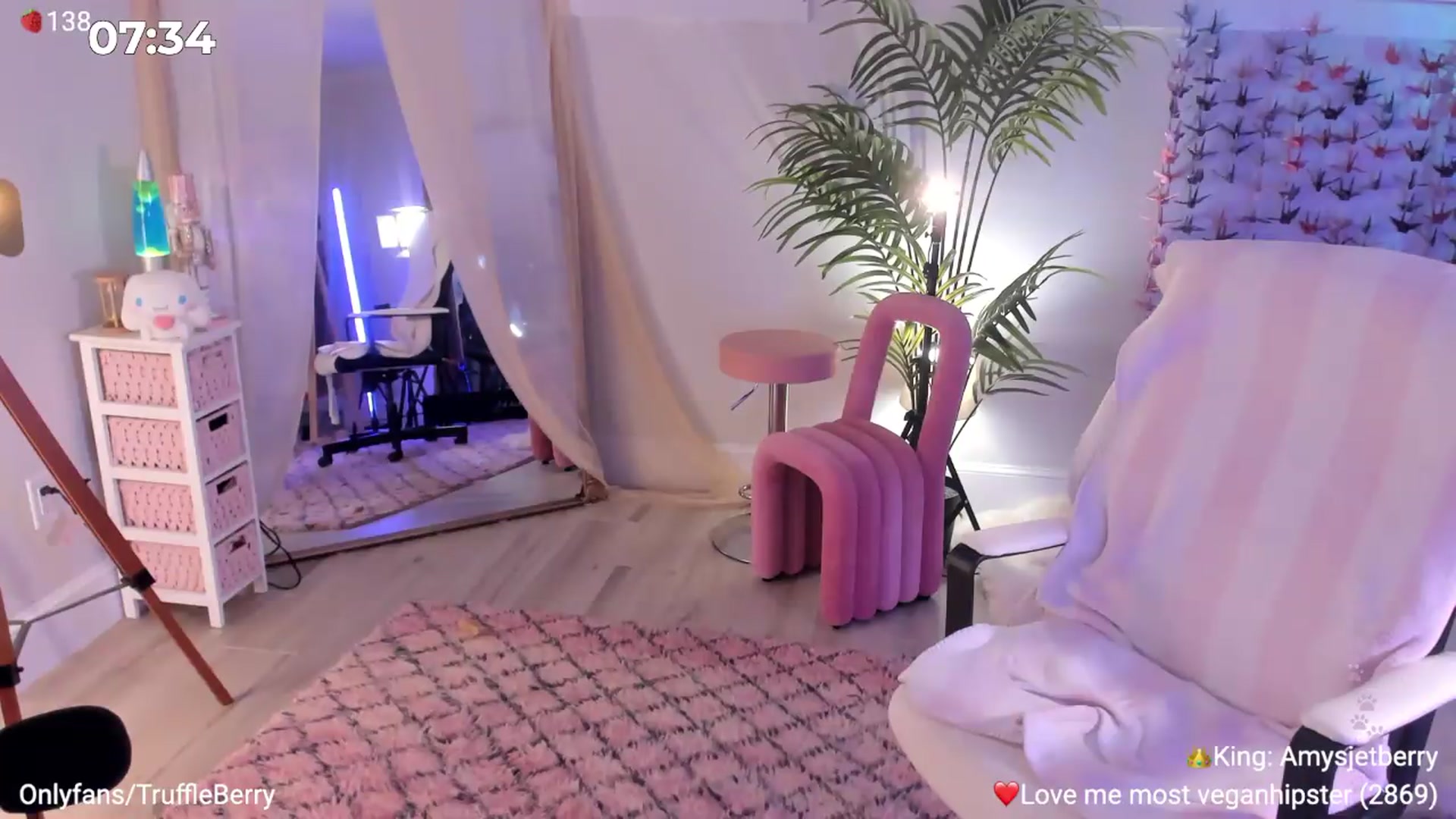 Gallery image thumbnail from AcaiBerry's myfreecams stream on, 07/23/2026, 06:14 image 16 of 20