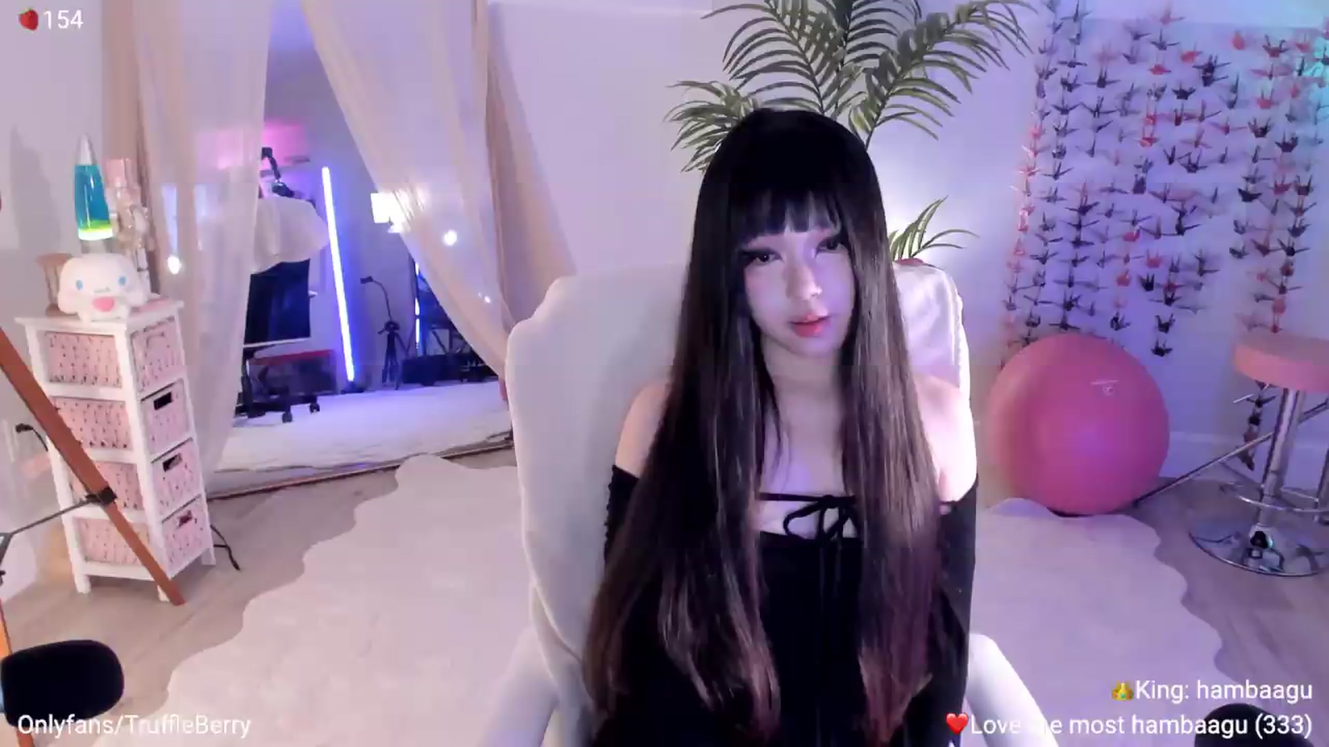 Gallery image thumbnail from AcaiBerry's myfreecams stream on, 08/09/2026, 06:08 image 3 of 20
