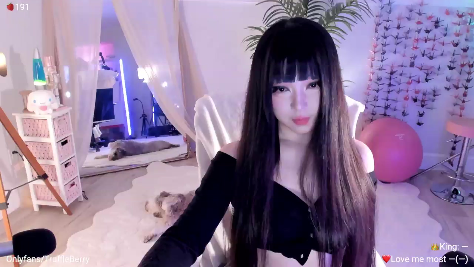 Gallery image thumbnail from AcaiBerry's myfreecams stream on, 08/13/2026, 06:07 image 1 of 20