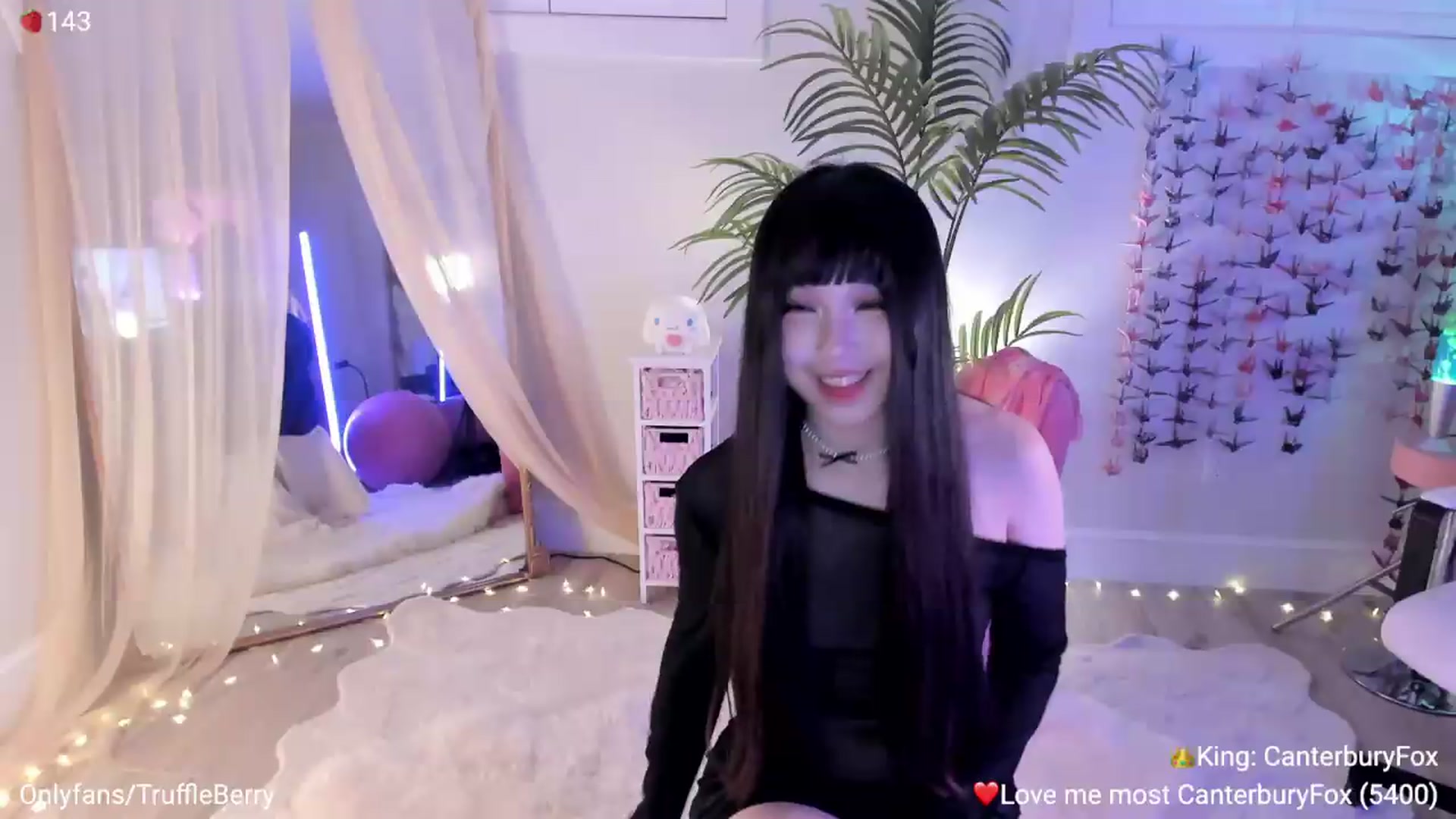 Gallery image thumbnail from AcaiBerry's myfreecams stream on, 08/20/2026, 06:18 image 19 of 20