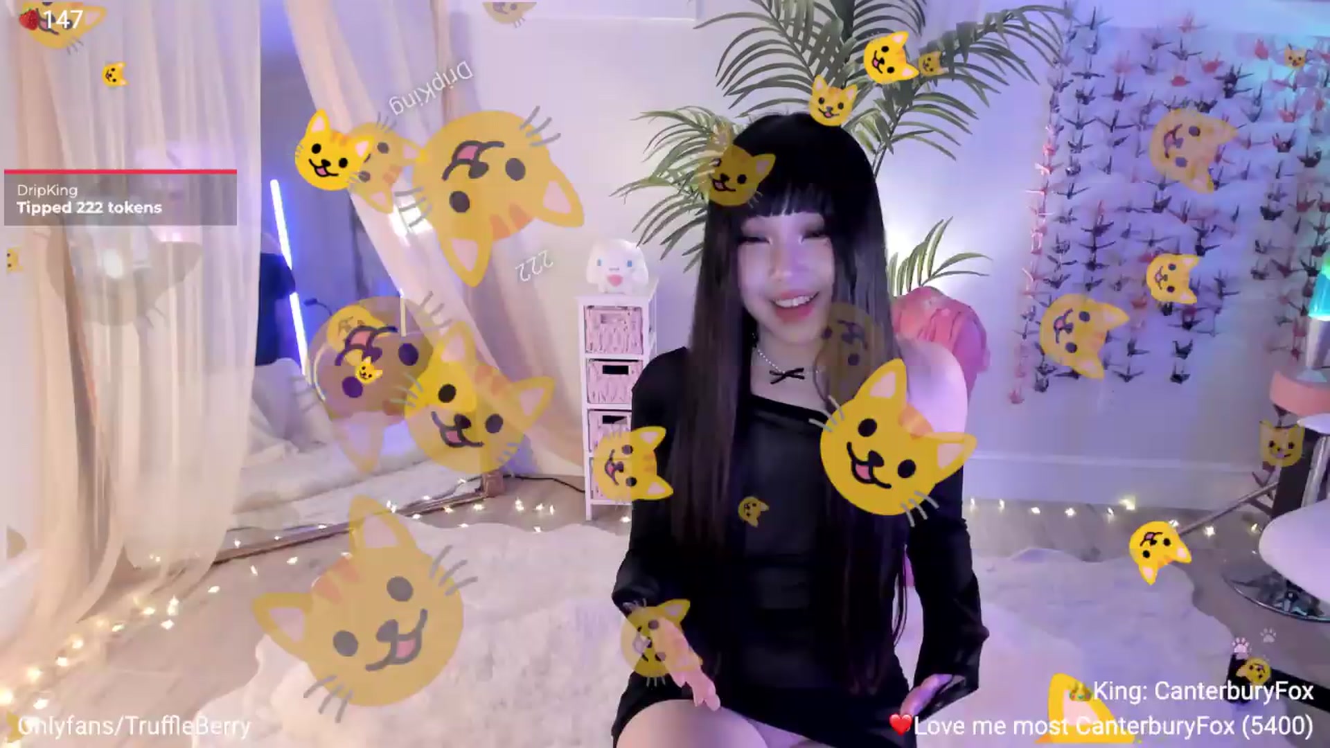 Gallery image thumbnail from AcaiBerry's myfreecams stream on, 08/20/2026, 06:18 image 16 of 20