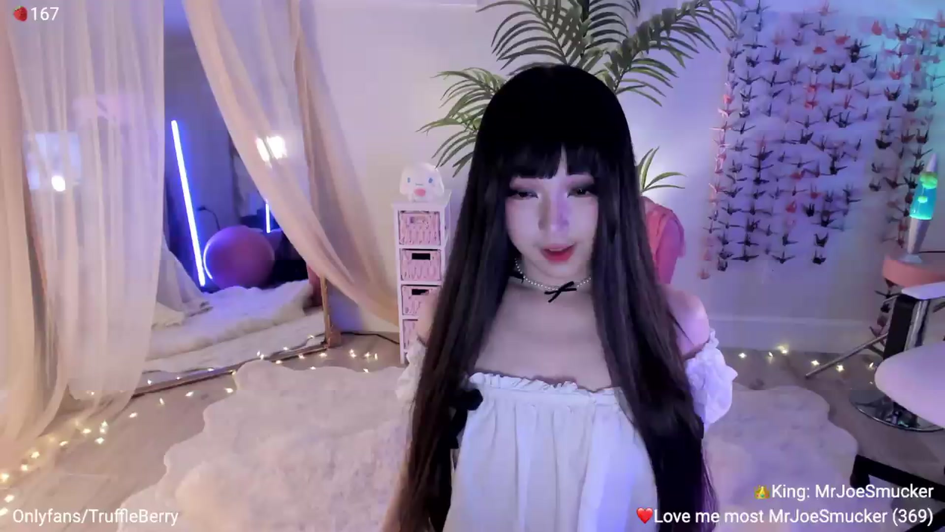 Gallery image thumbnail from AcaiBerry's myfreecams stream on, 08/20/2026, 06:18 image 1 of 20