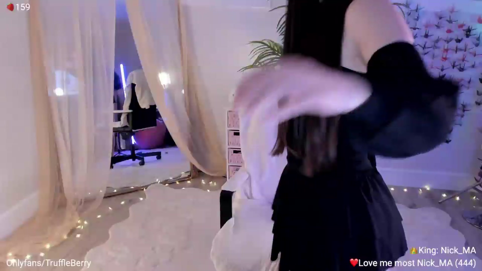 Gallery image thumbnail from AcaiBerry's myfreecams stream on, 08/23/2026, 05:40 image 19 of 20