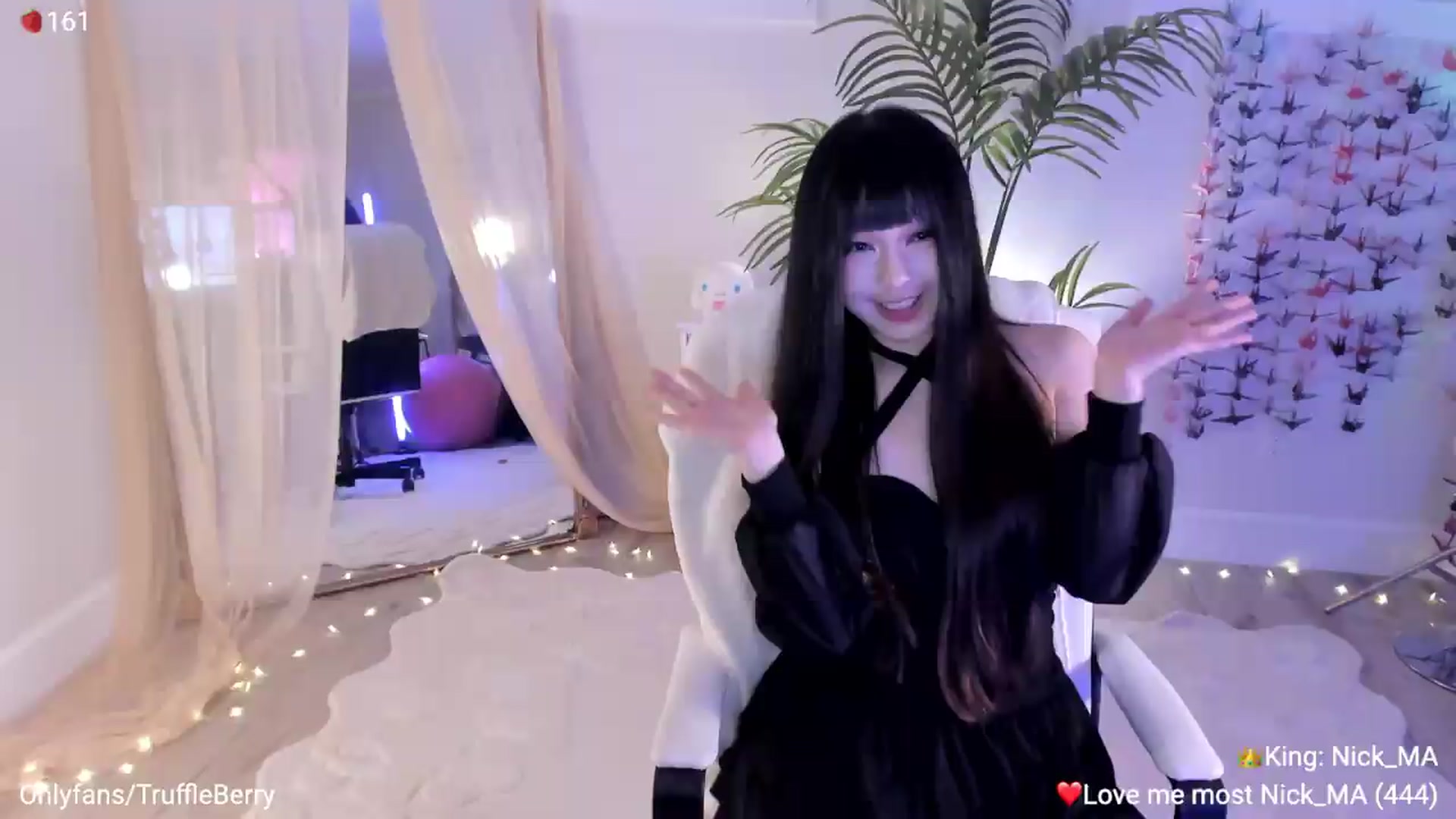 Gallery image thumbnail from AcaiBerry's myfreecams stream on, 08/23/2026, 05:40 image 14 of 20