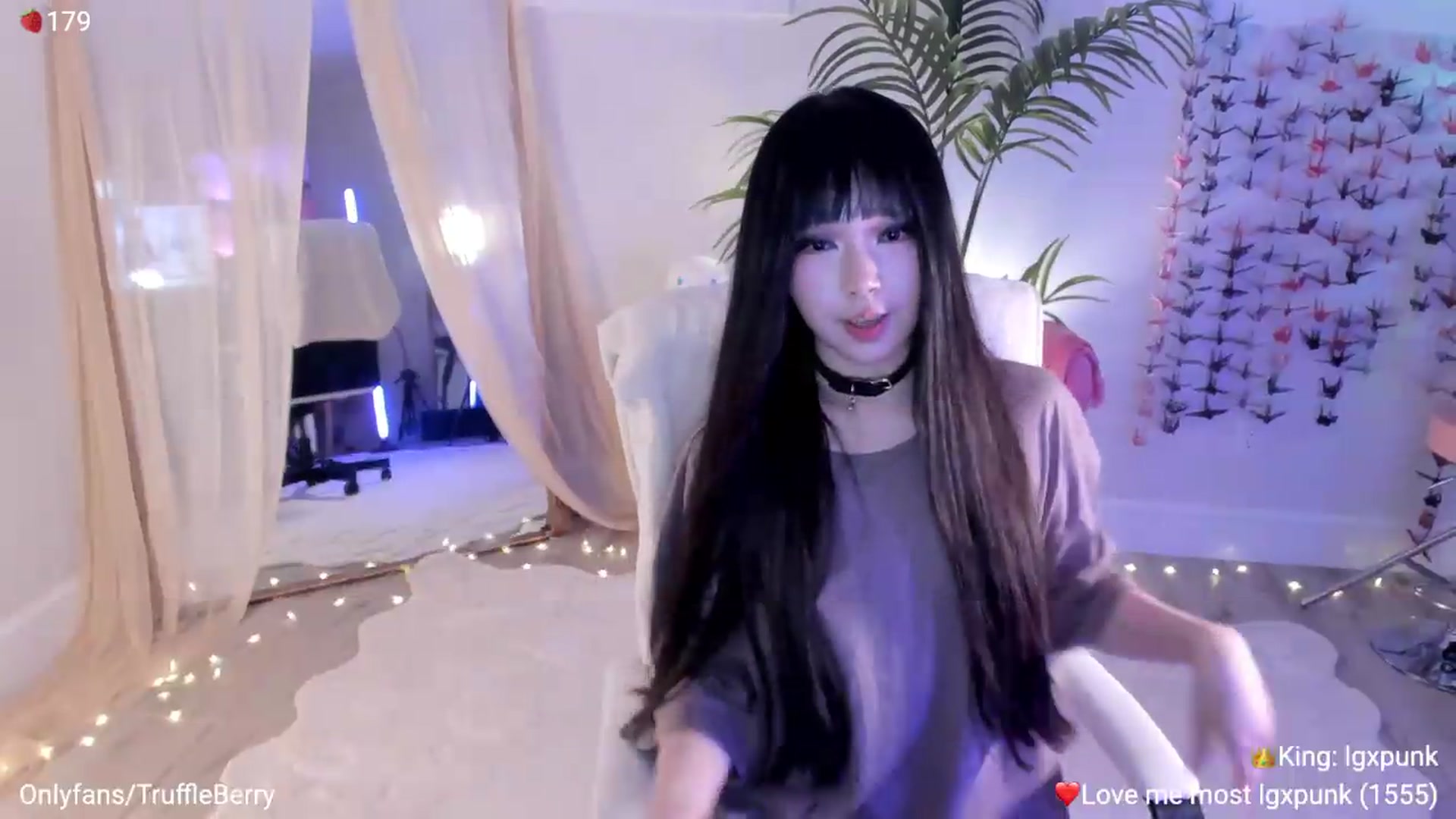 Gallery image thumbnail from AcaiBerry's myfreecams stream on, 08/27/2026, 05:59 image 14 of 20