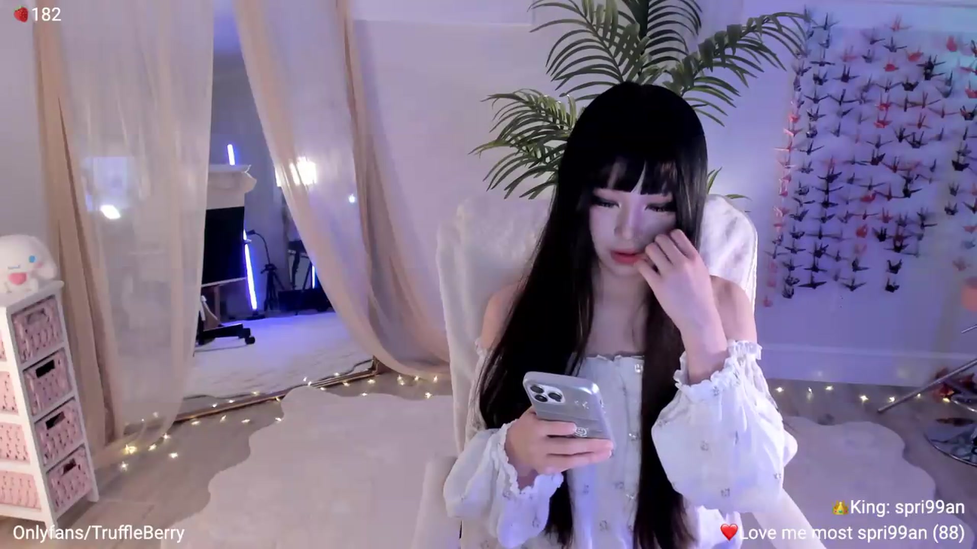 Gallery image thumbnail from AcaiBerry's myfreecams stream on, 08/30/2026, 06:09 image 4 of 20