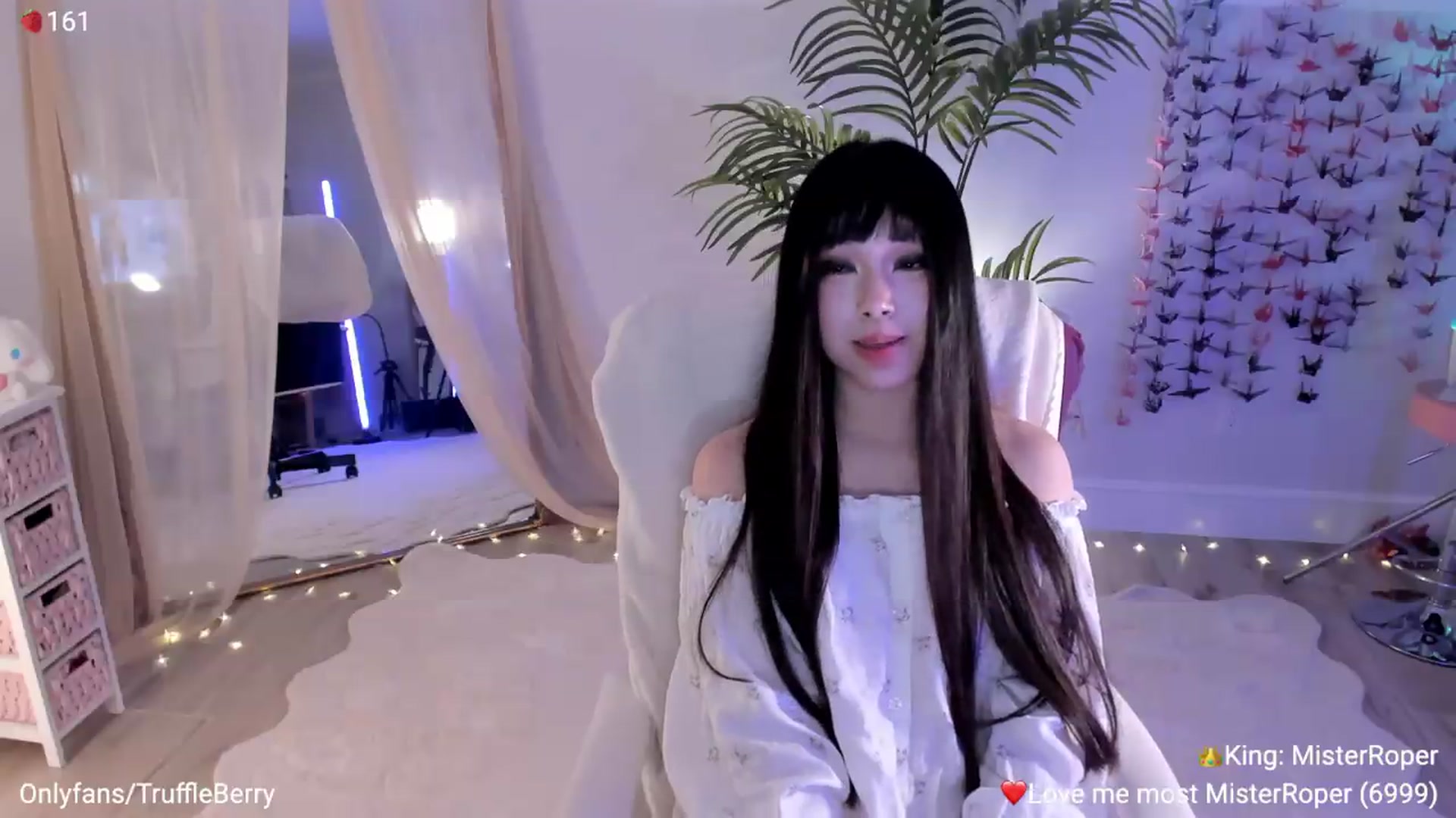 Gallery image thumbnail from AcaiBerry's myfreecams stream on, 08/30/2026, 06:09 image 15 of 20