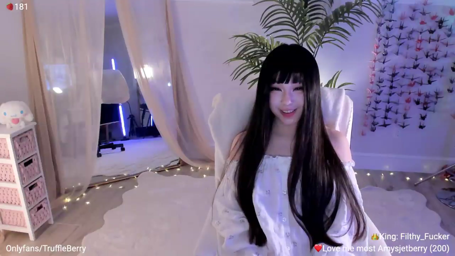 Gallery image thumbnail from AcaiBerry's myfreecams stream on, 08/30/2026, 06:09 image 10 of 20