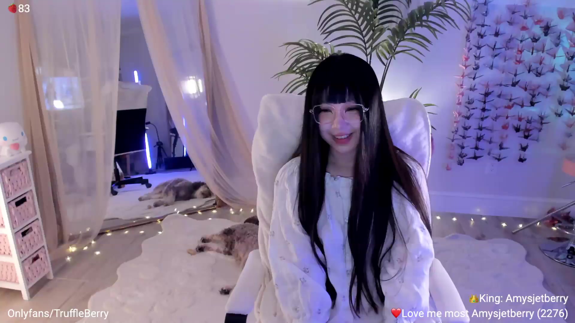 Gallery image thumbnail from AcaiBerry's myfreecams stream on, 09/06/2026, 06:53 image 20 of 20