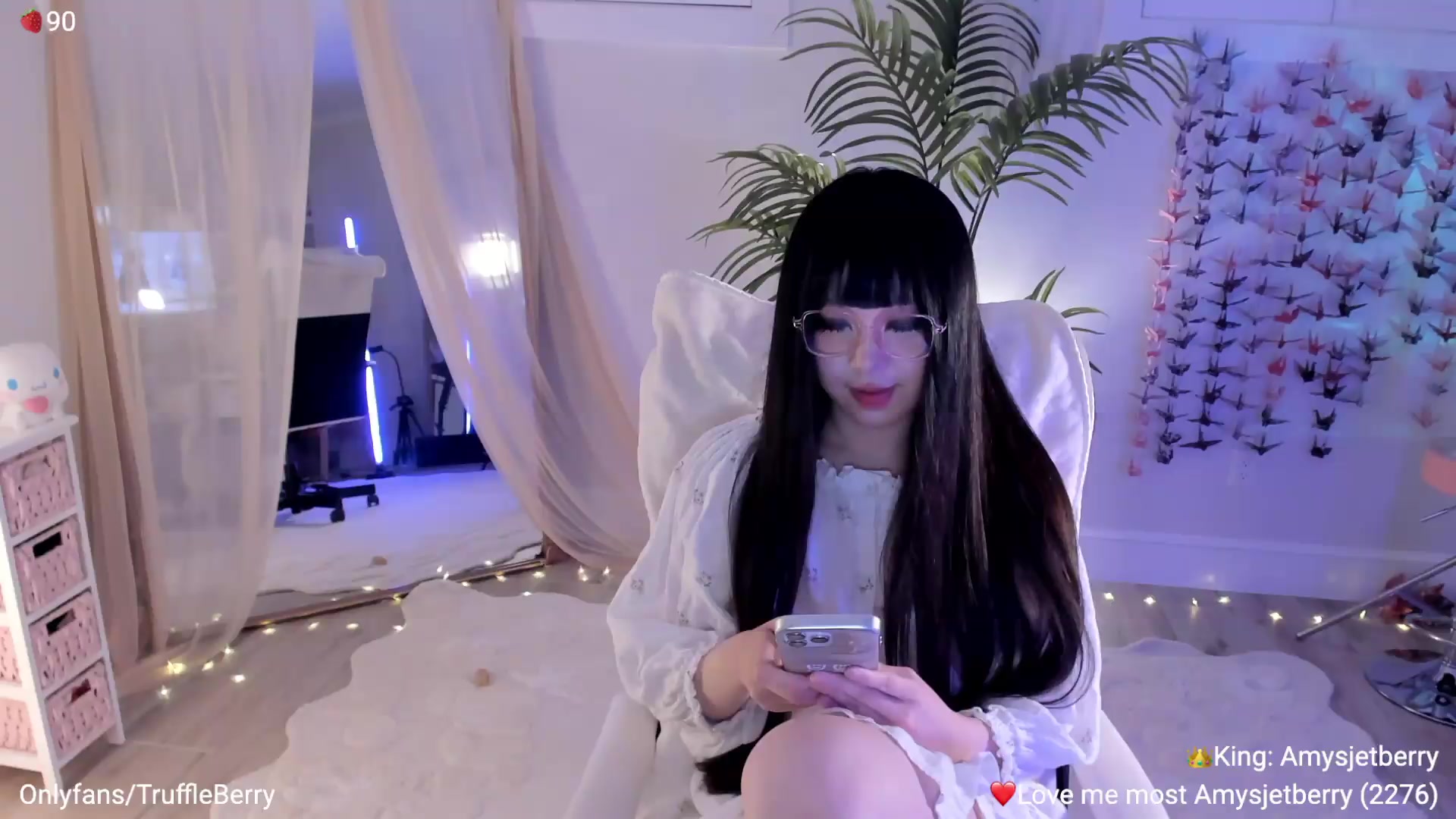 Gallery image thumbnail from AcaiBerry's myfreecams stream on, 09/06/2026, 06:53 image 11 of 20
