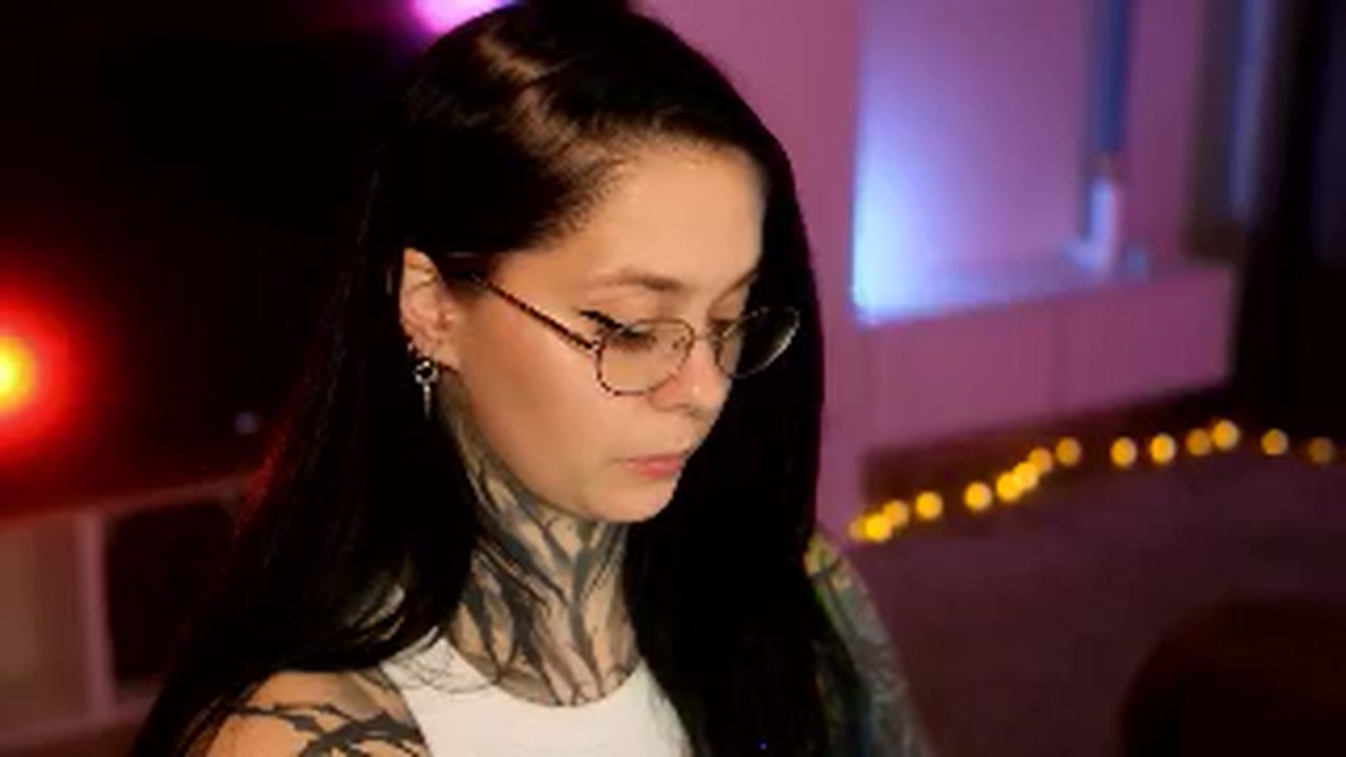 Gallery image thumbnail from AcidPie's myfreecams stream on, 01/20/2026, 22:31 image 9 of 20