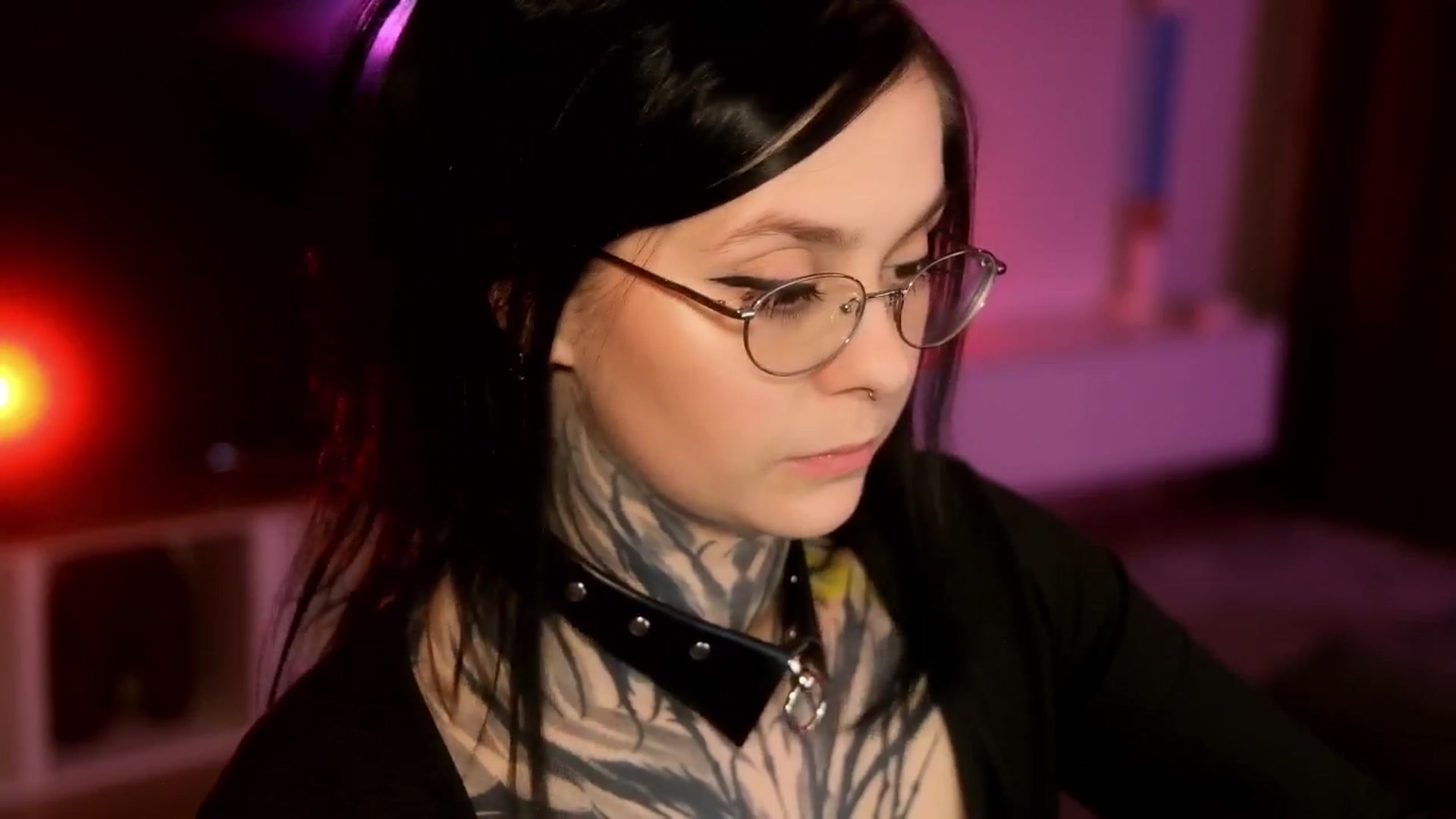 Gallery image thumbnail from AcidPie's myfreecams stream on, 01/28/2026, 21:48 image 17 of 20